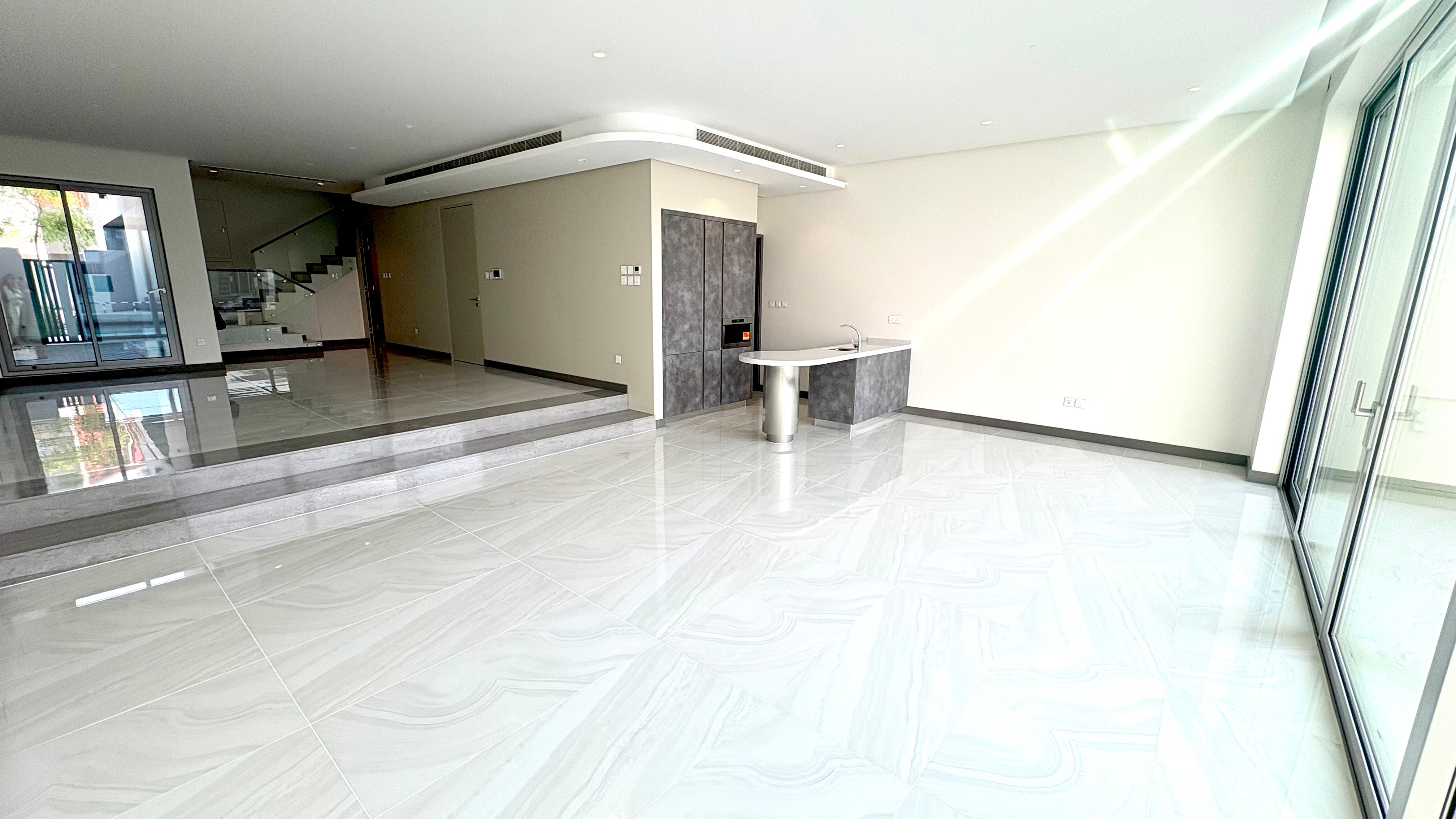 Brand New Villa with Private pool and Beach Access 