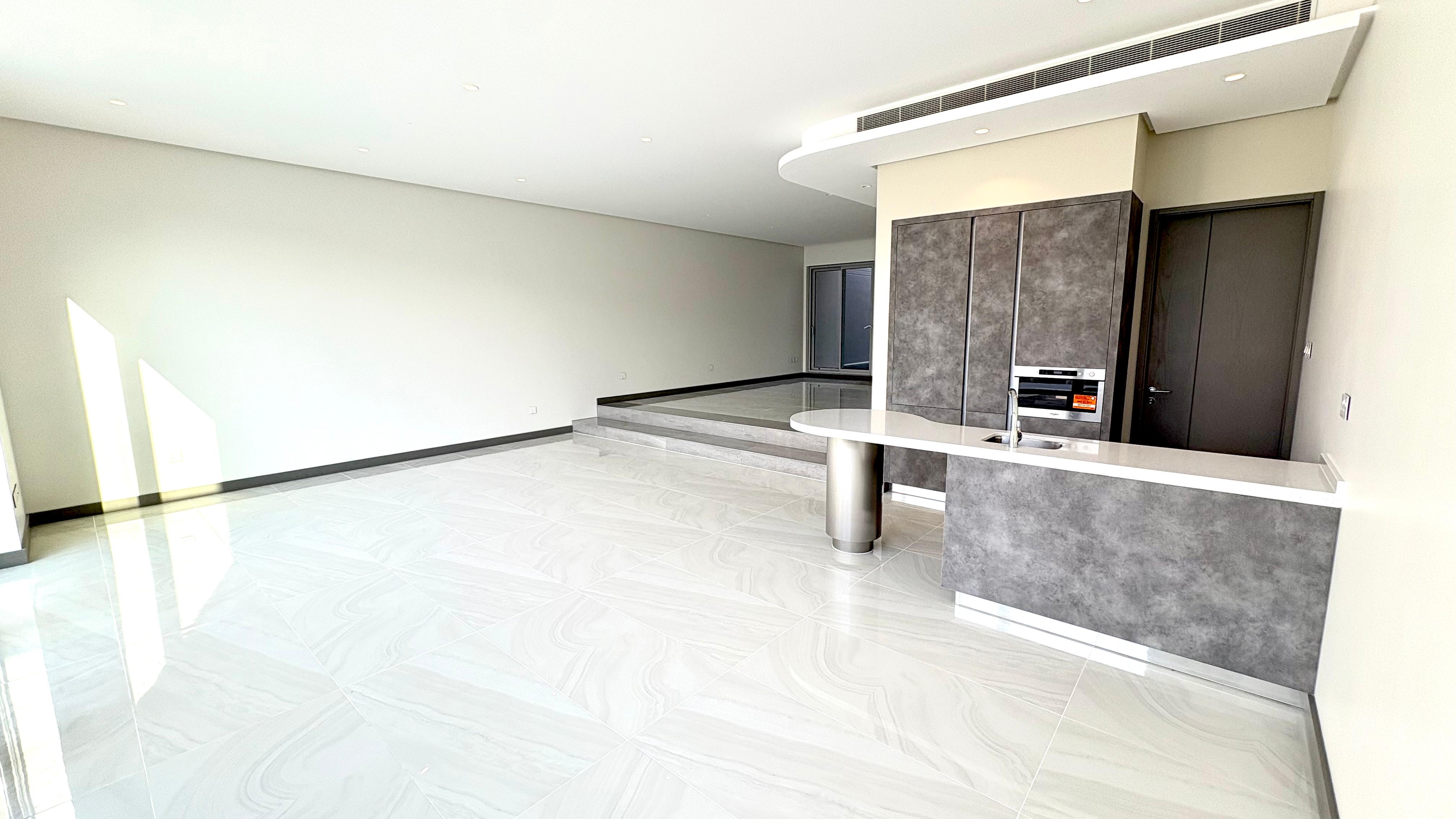 Brand New Villa with Private pool and Beach Access 