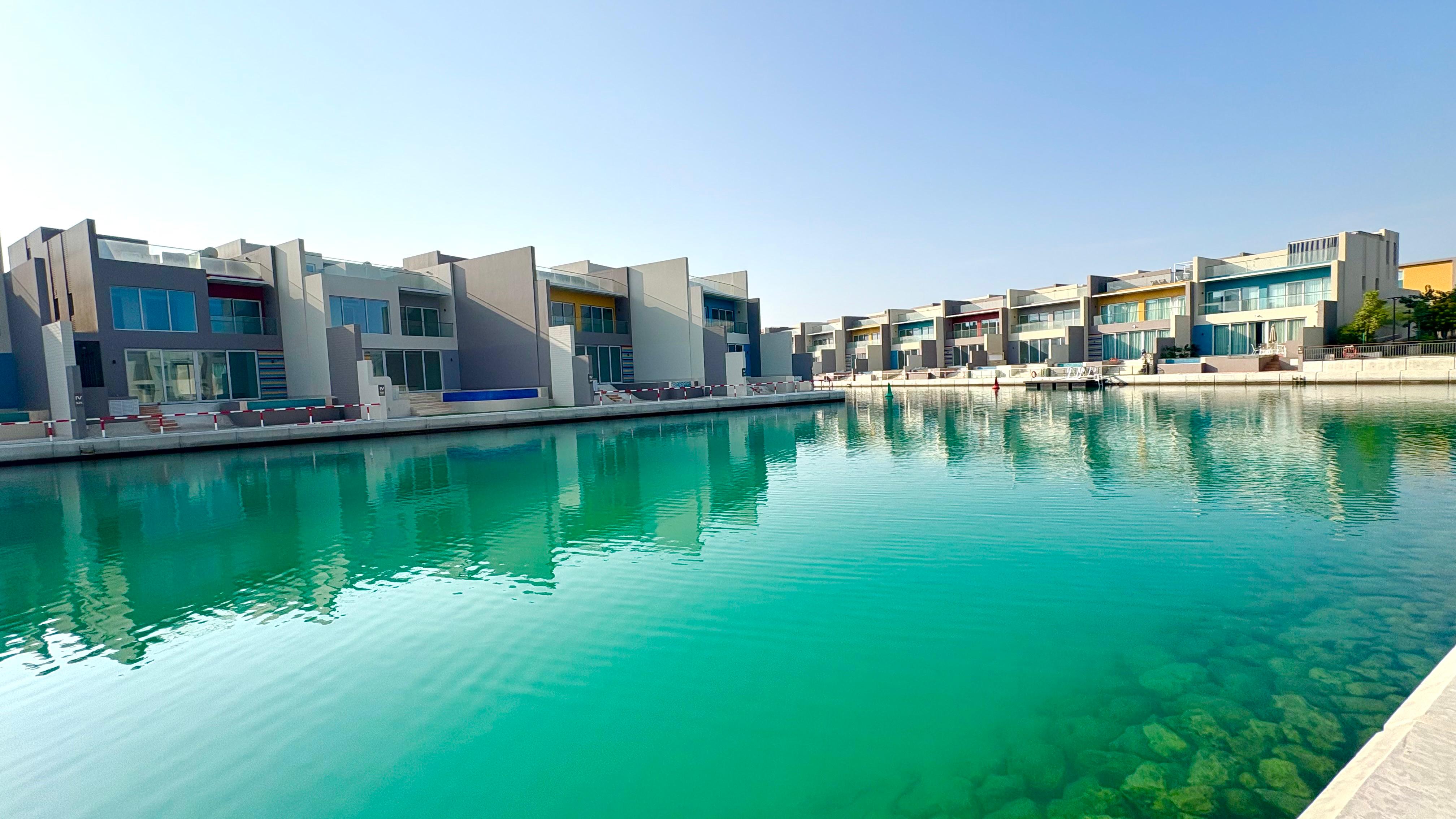 Brand New Villa with Private pool and Beach Access 