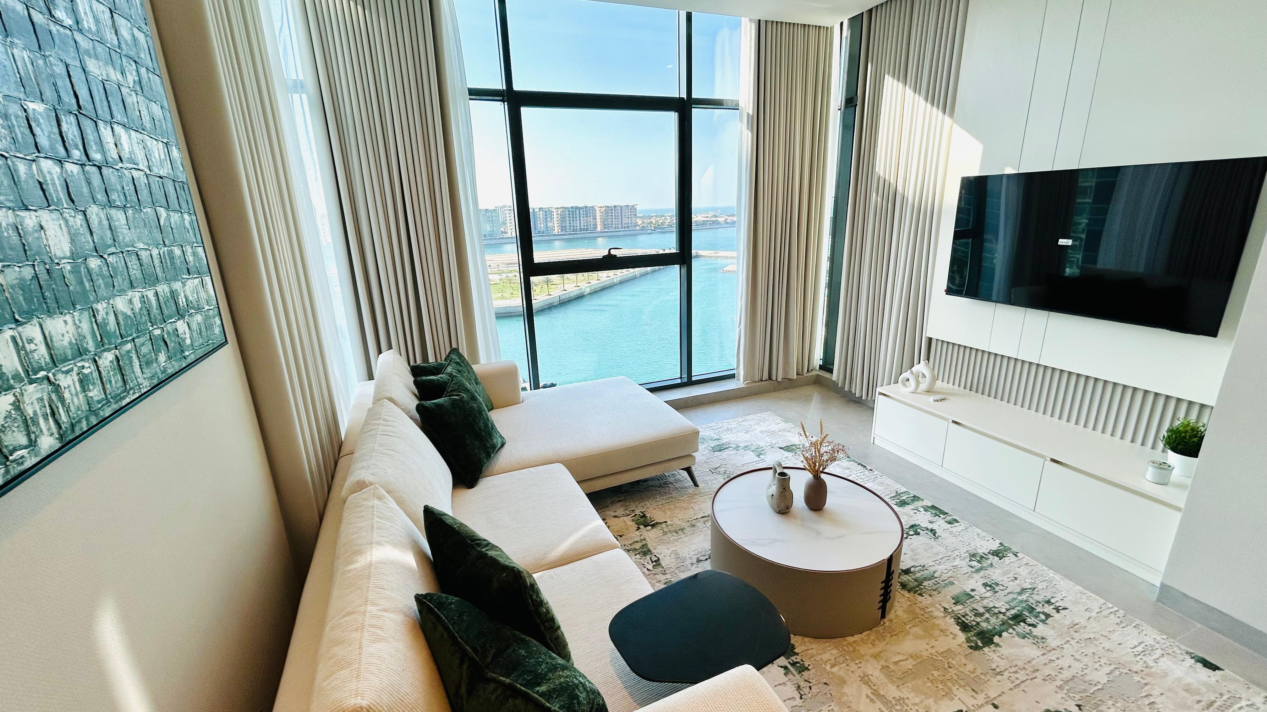 Brand new Luxury One bedroom in Financial Harbour 