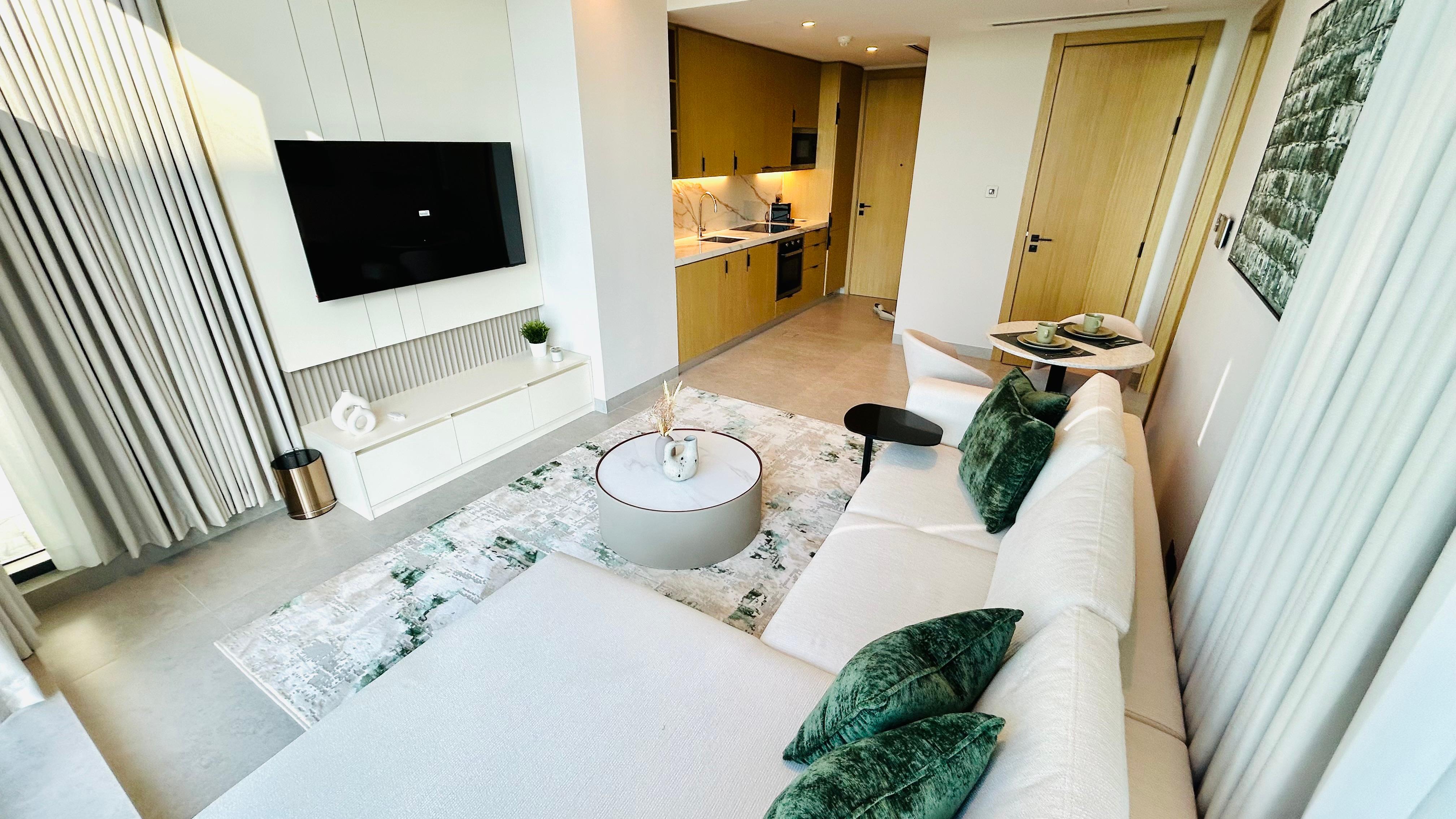 Brand new Luxury One bedroom in Financial Harbour 