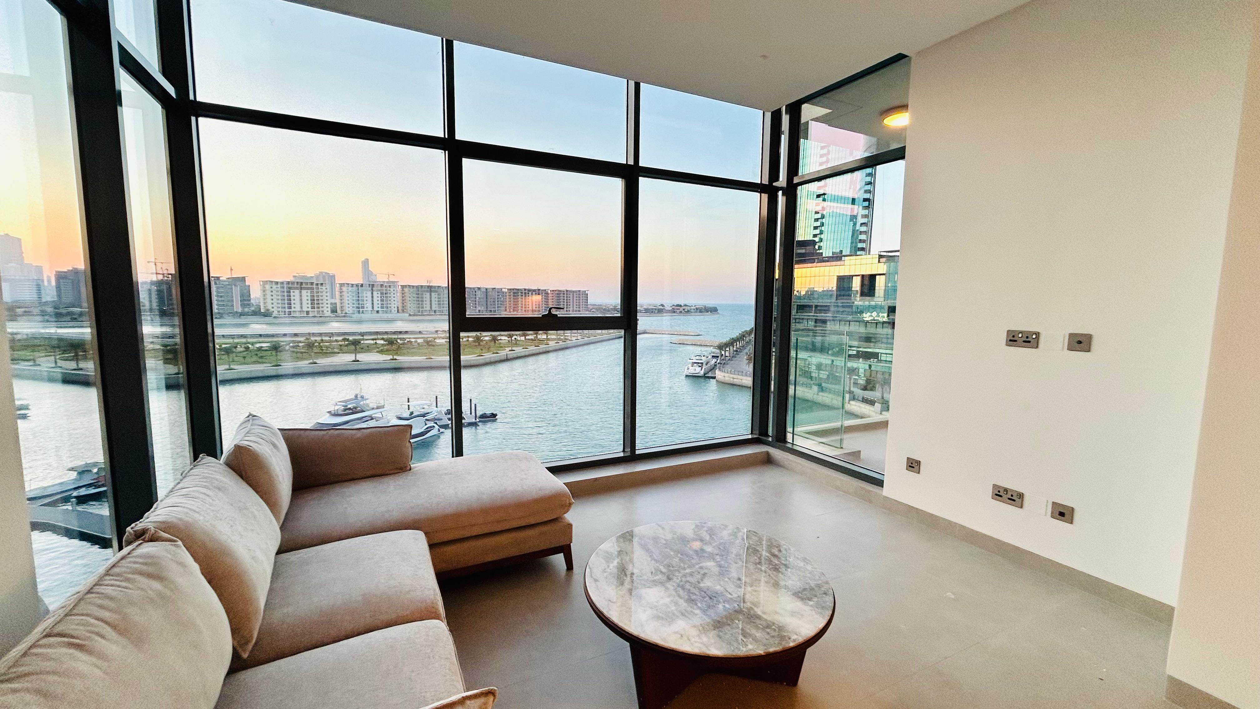 Sea view and Brand new Luxury One bedroom in Bahrain Financial Harbour 