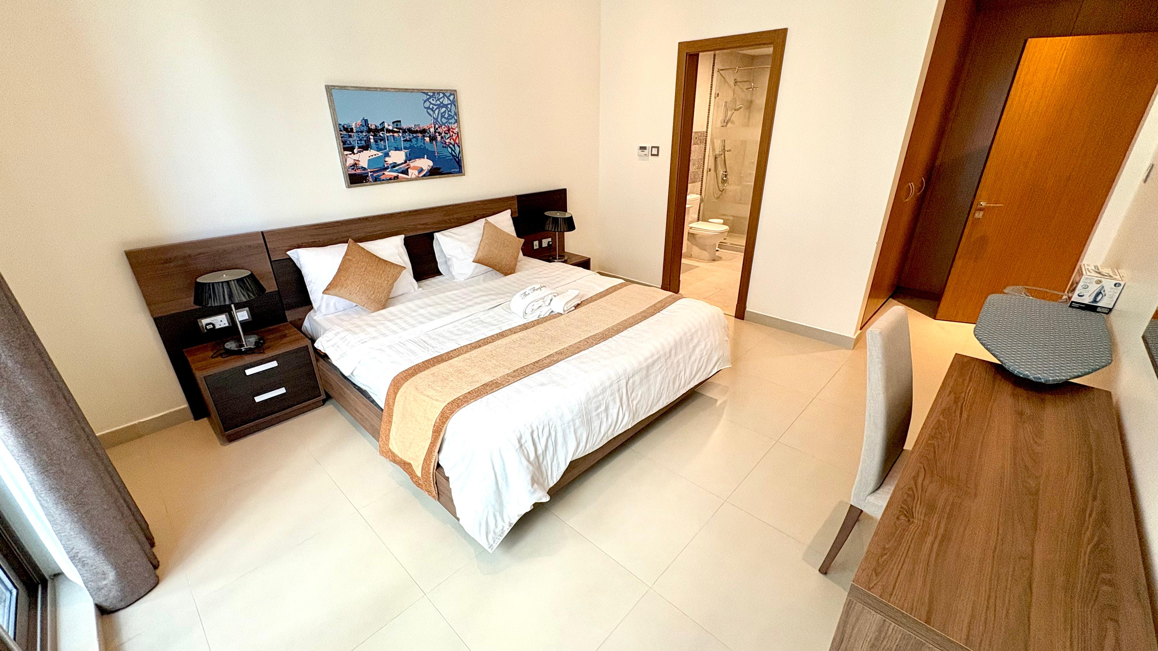 Luxury 1BR Apartment for Rent | Free Internet , Housekeeping