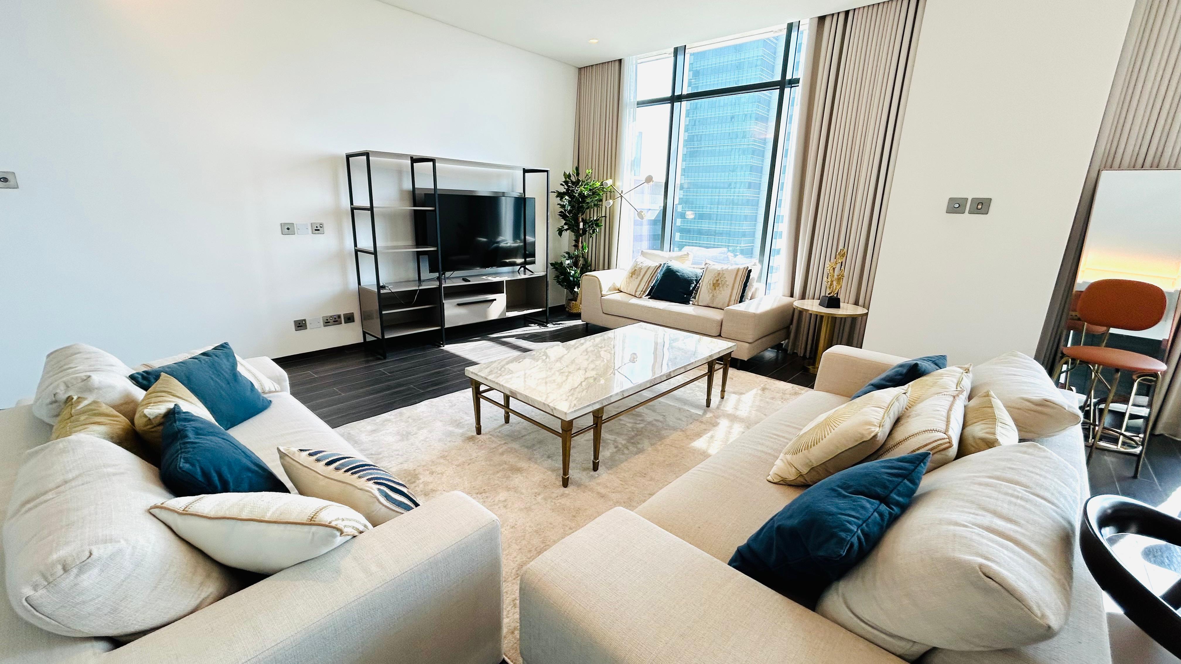Luxury 2 bedrooms penthouse in Financial Harbour 