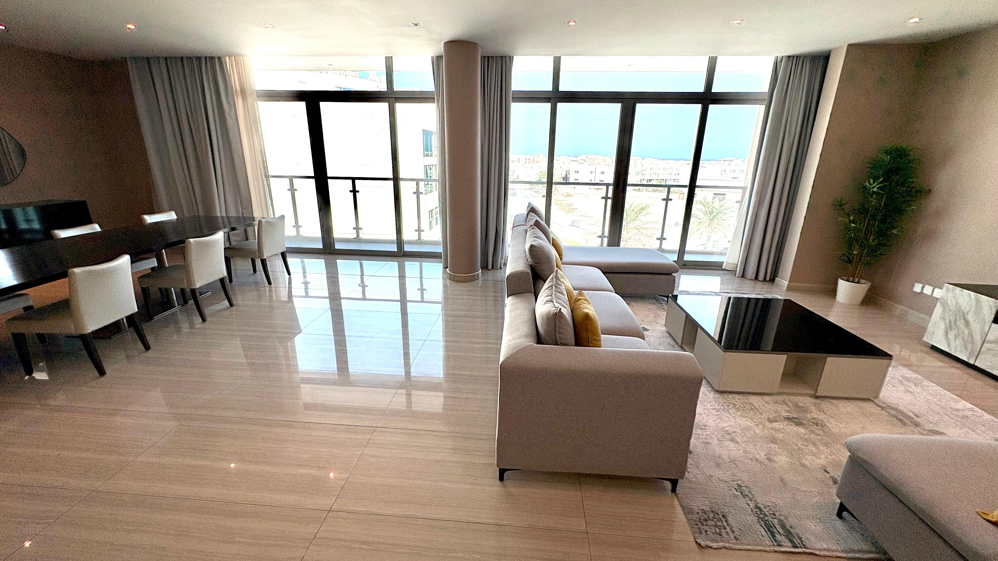 Spacious duplex with balcony