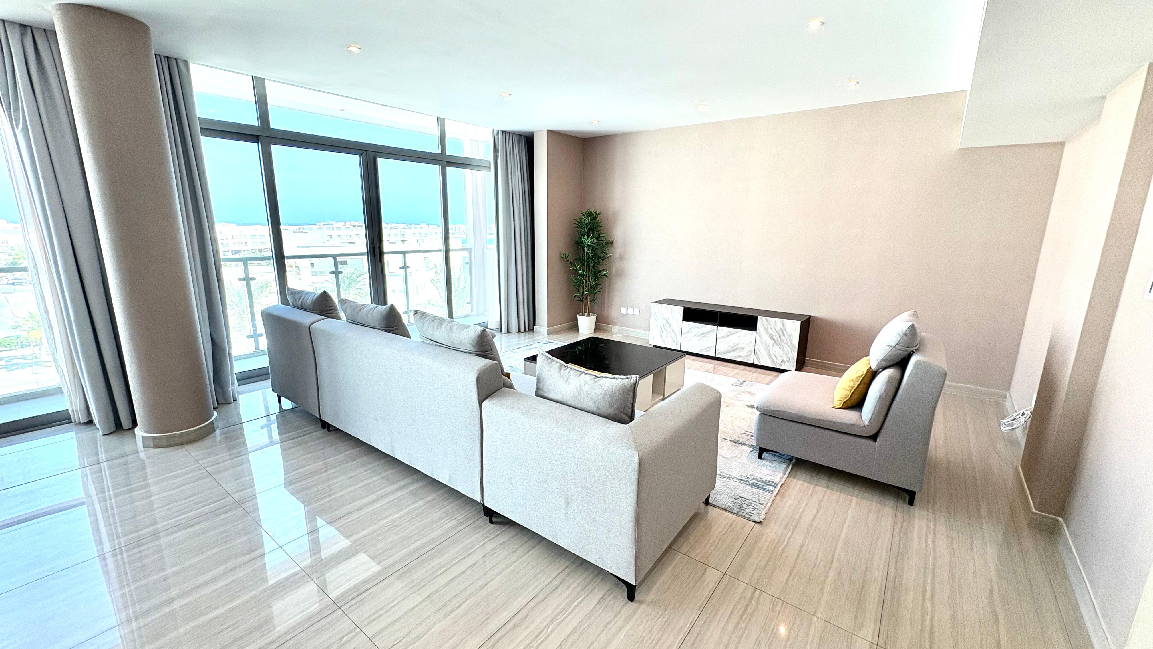 Spacious duplex with balcony