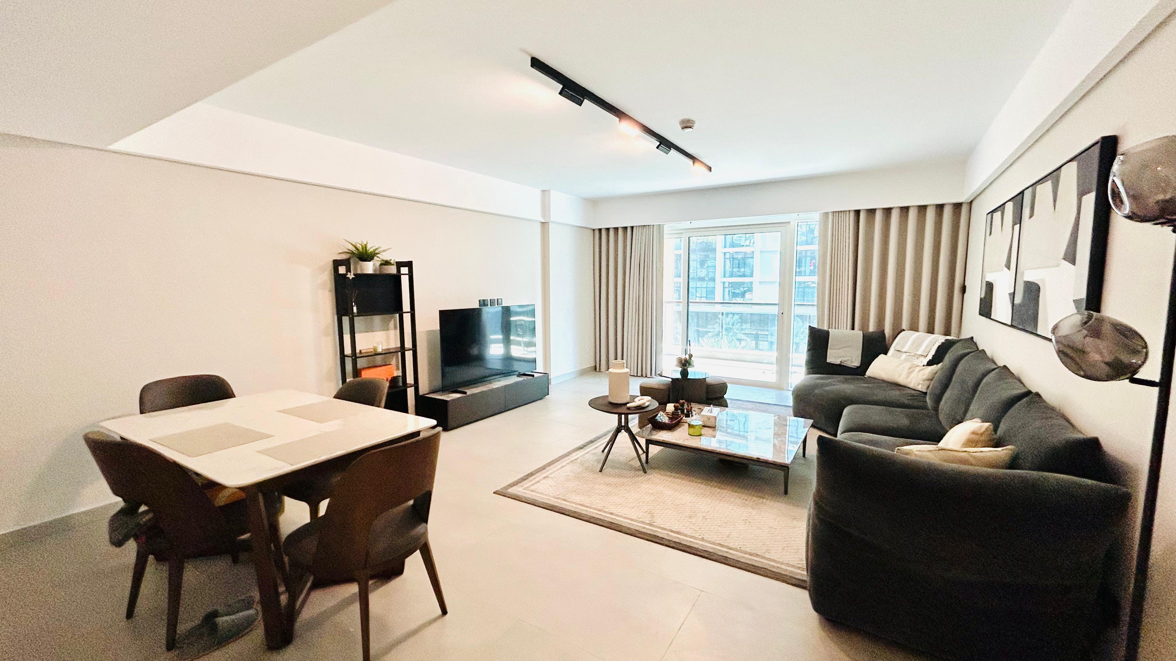 Brand new One bedroom apartment in Harbour