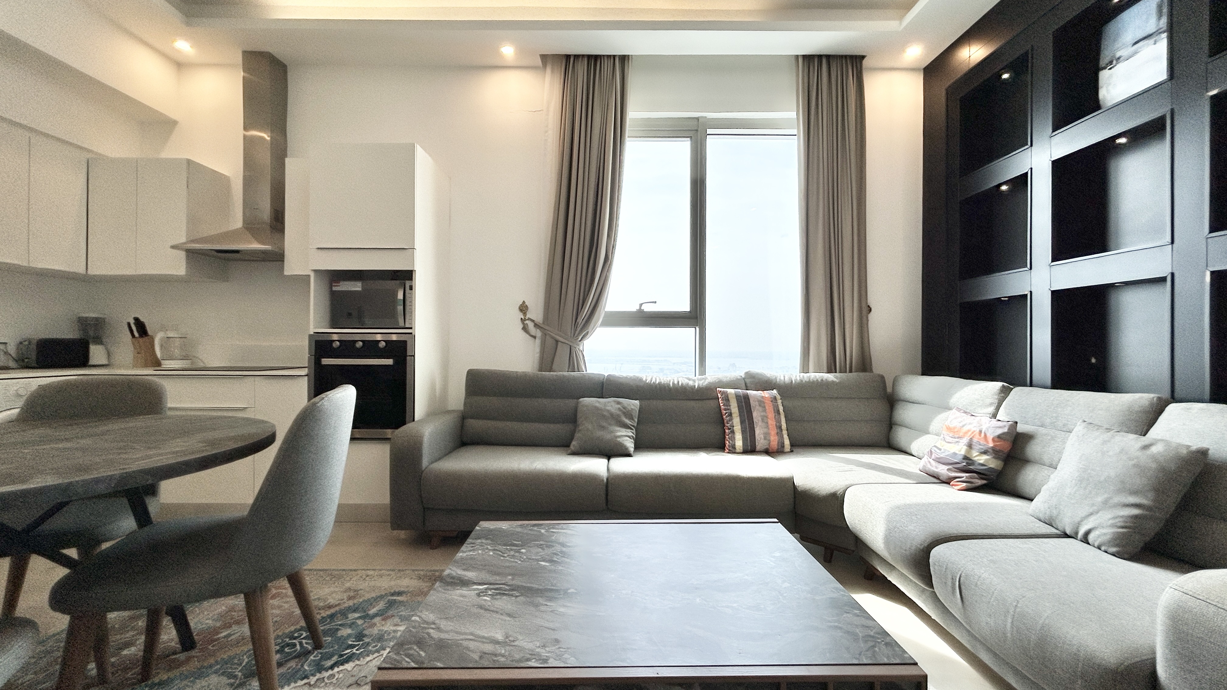 MODERN | CITY/SEA VIEW | SPACIOUS ROOM | AMENITIES