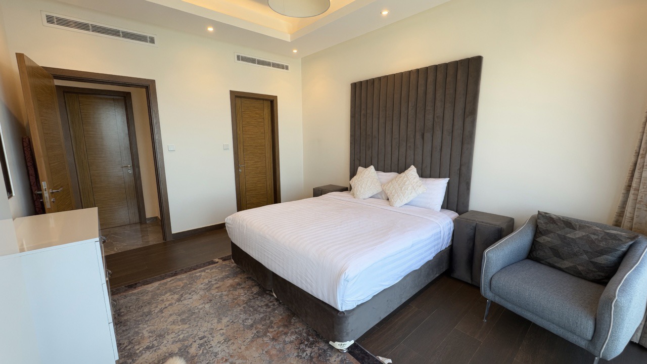 STUNNING SEA VIEW | LUXURY 1 BEDROOM | PRIME JUFFAIR