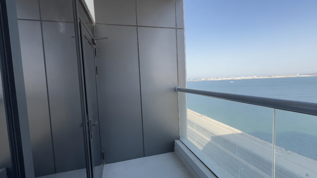 STUNNING SEA VIEW | LUXURY 1 BEDROOM | PRIME JUFFAIR