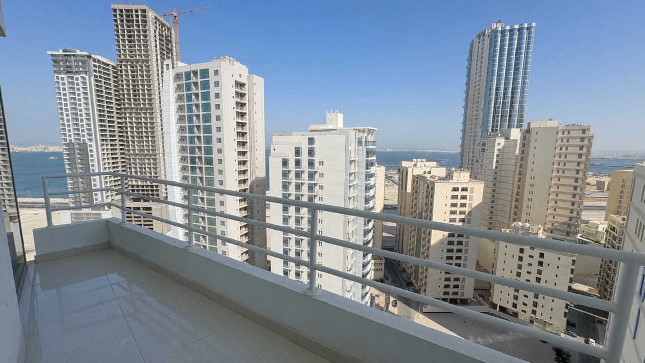 LUXURY CITY LIVING | DUPLEX APARTMENT | JUFFAIR
