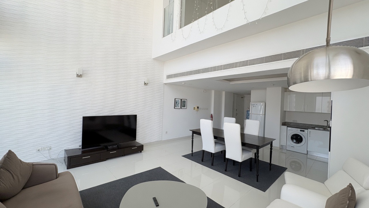 LUXURY CITY LIVING | DUPLEX APARTMENT | JUFFAIR