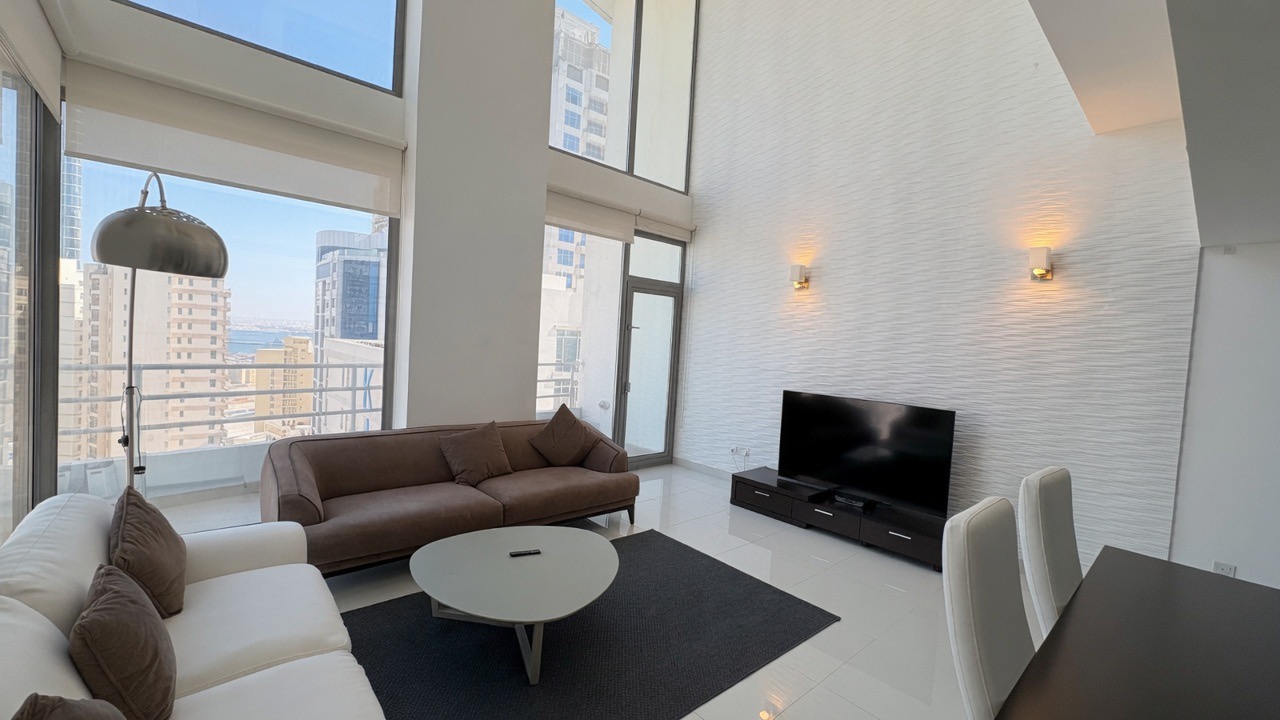 LUXURY CITY LIVING | DUPLEX APARTMENT | JUFFAIR