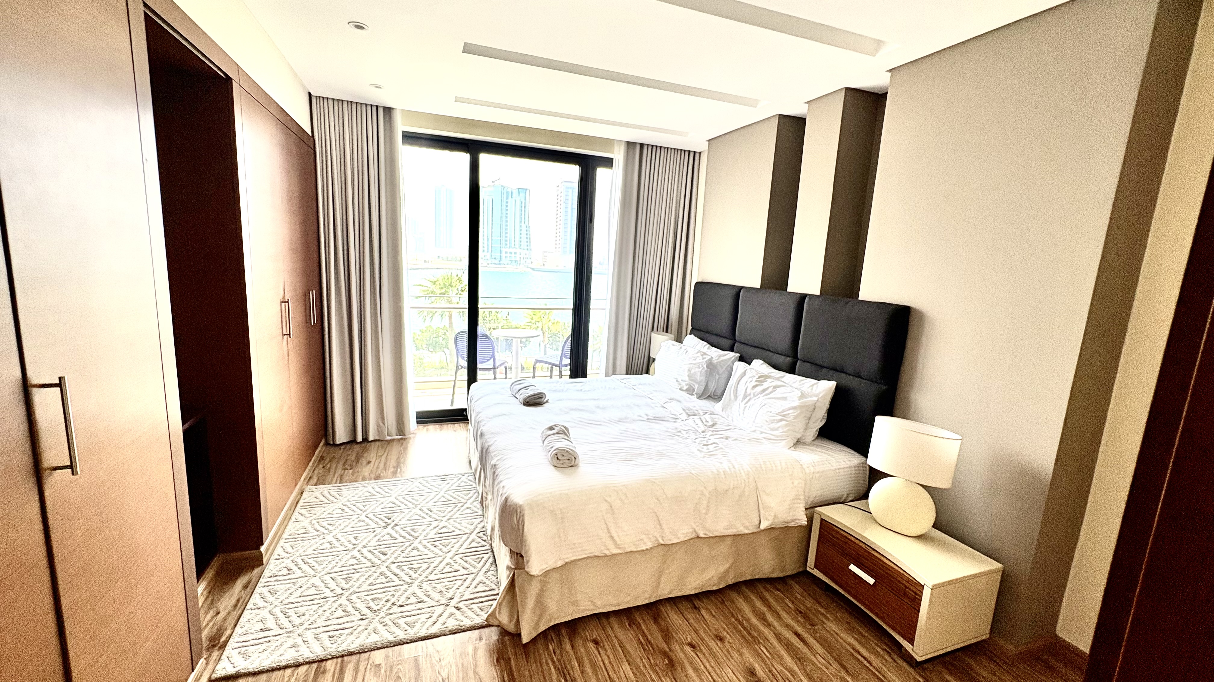 Luxury 1BR Sea View Apartment | Reef Island
