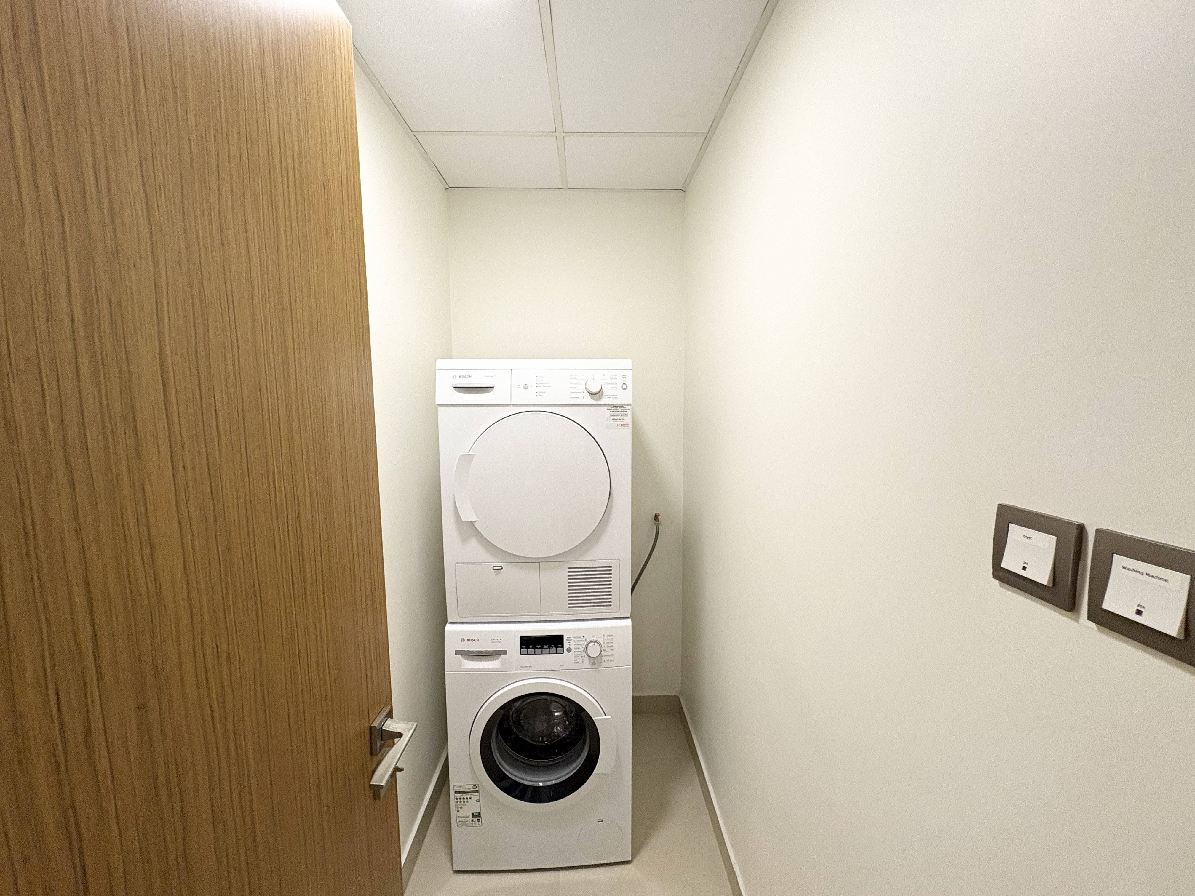 1 Bedroom Furnished Apartment | Sea View | Amwaj