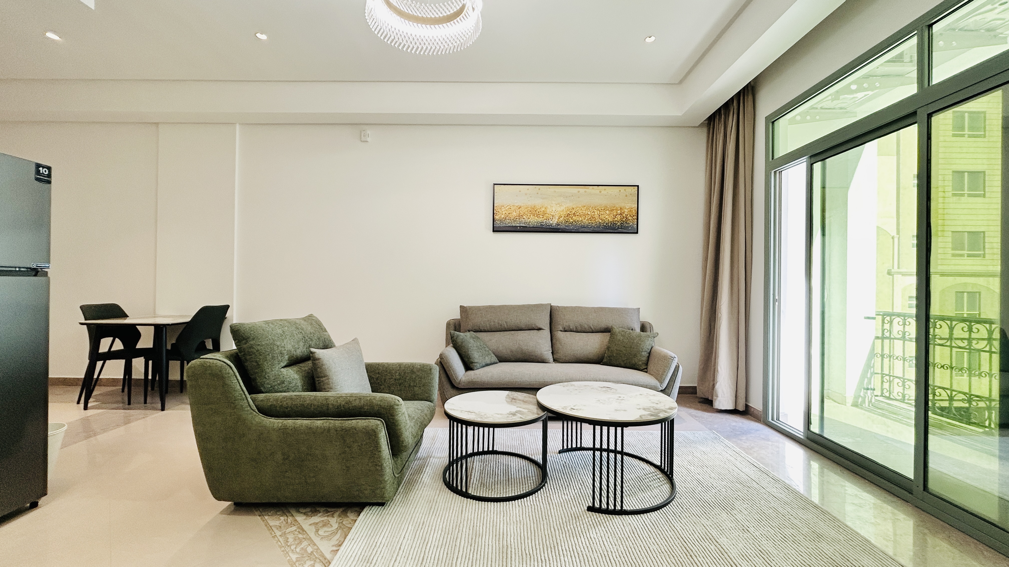 BRAND NEW | CITYVIEW | SPACIOUS ROOMS | BALCONY