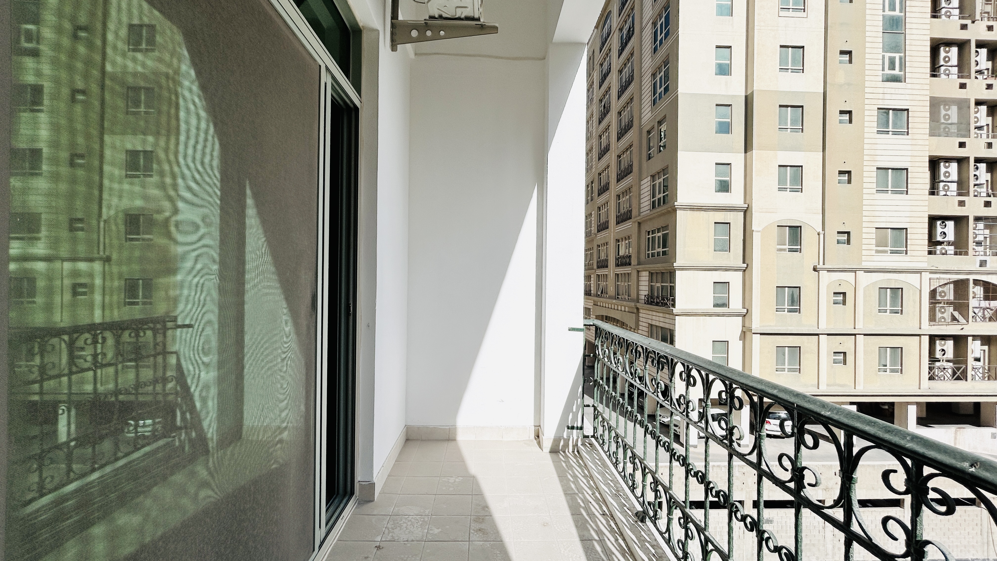 BRAND NEW | CITYVIEW | SPACIOUS ROOMS | BALCONY