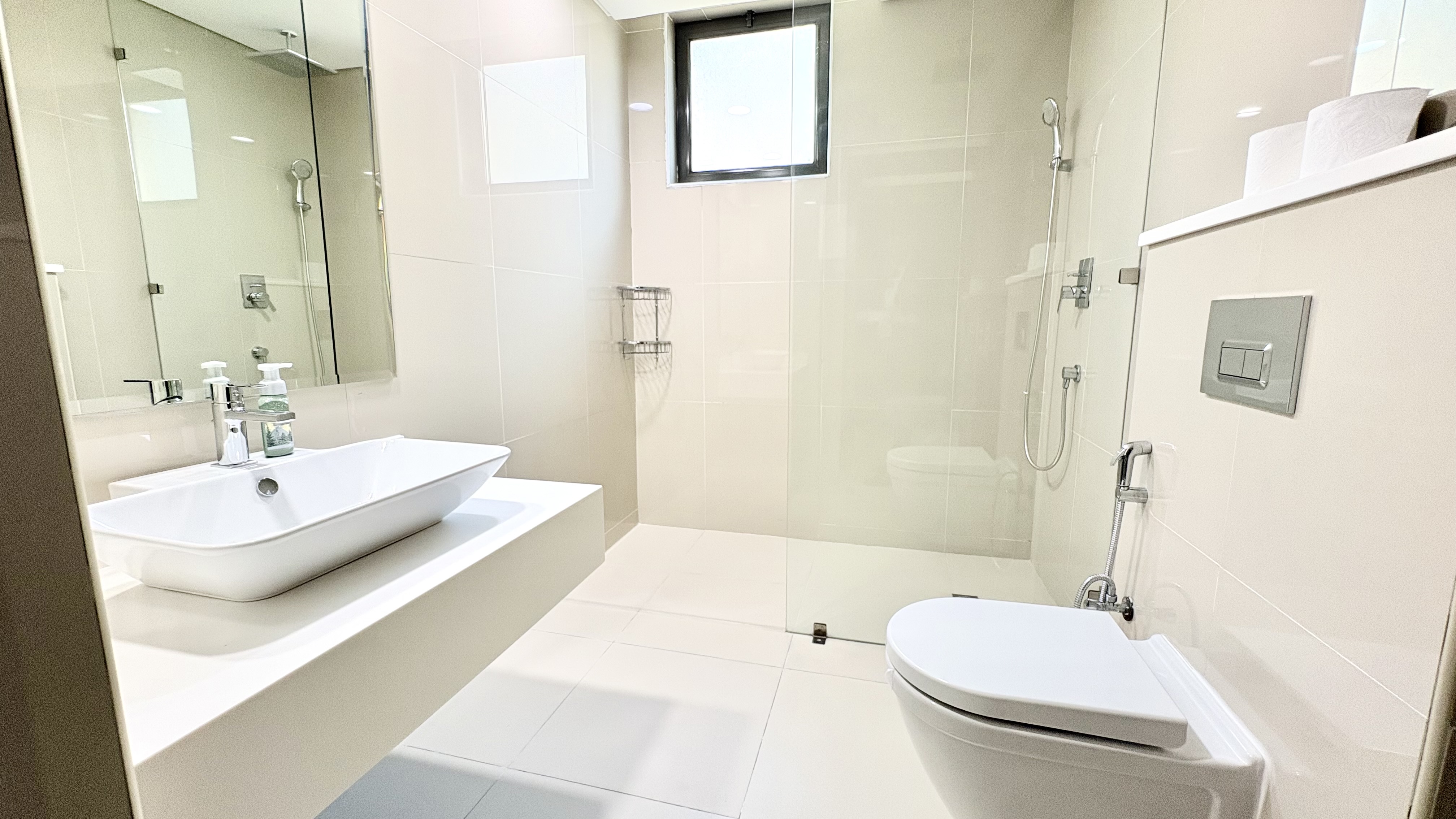 Exclusive 2BR Reef Island | Balcony & Sea View