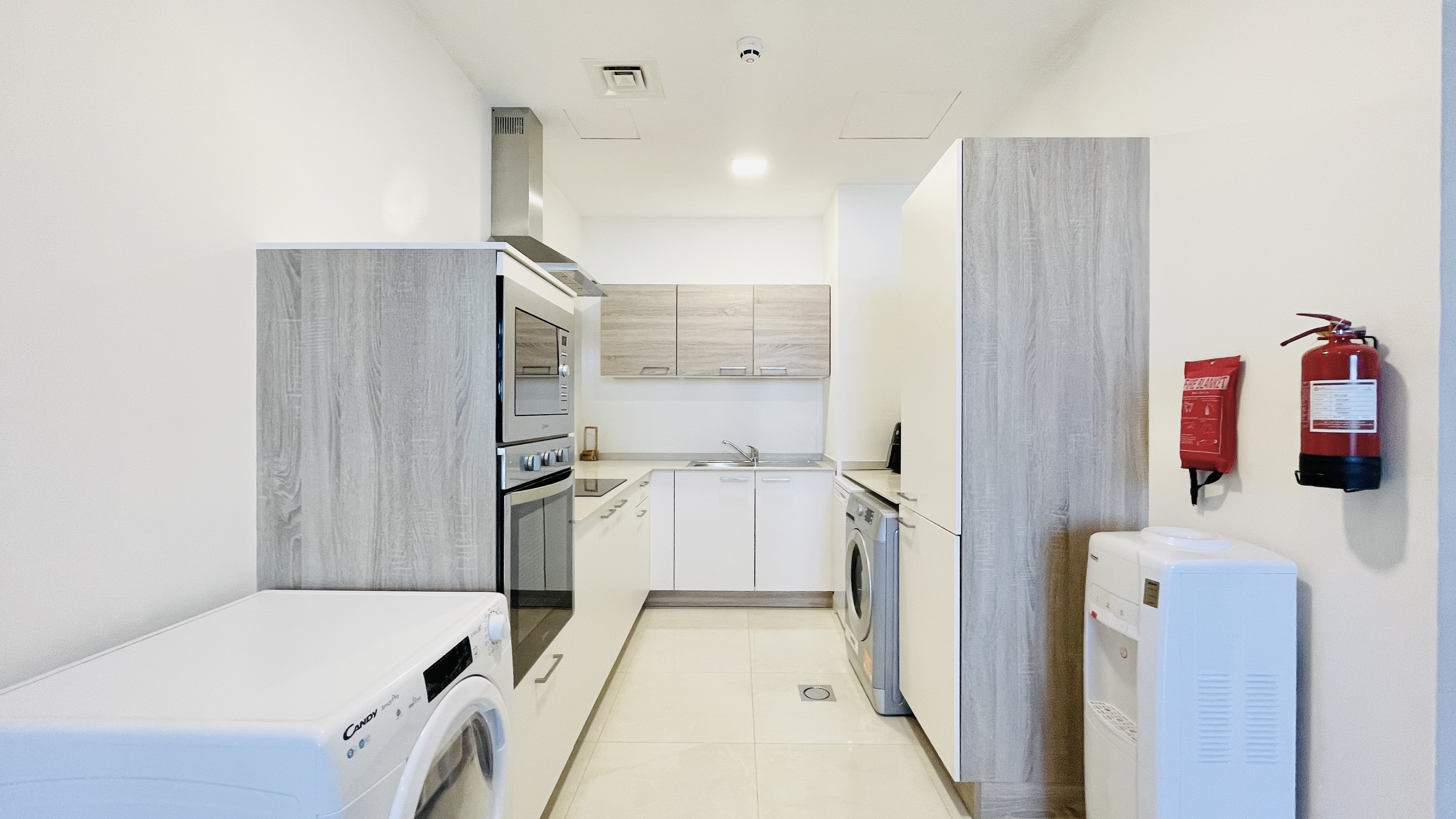 SPACIOUS | ROOMS | MODERN FITTINGS | BALCONY 