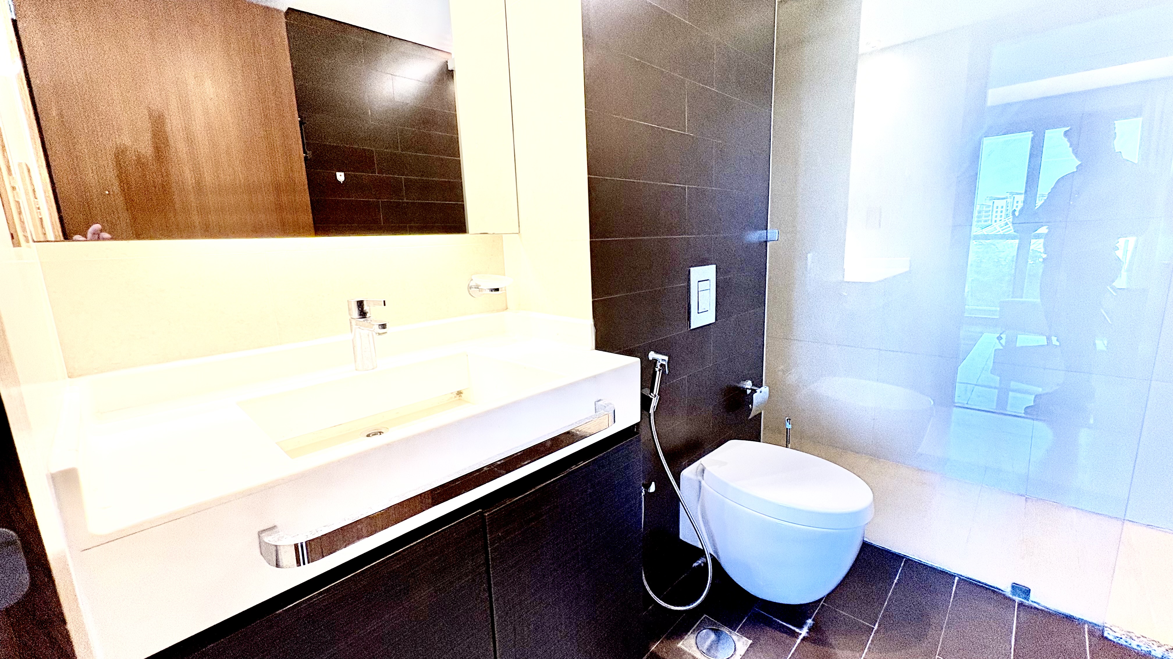 Fully Furnished 2-Bedroom Apartment | Amazing Island View | Reef Island