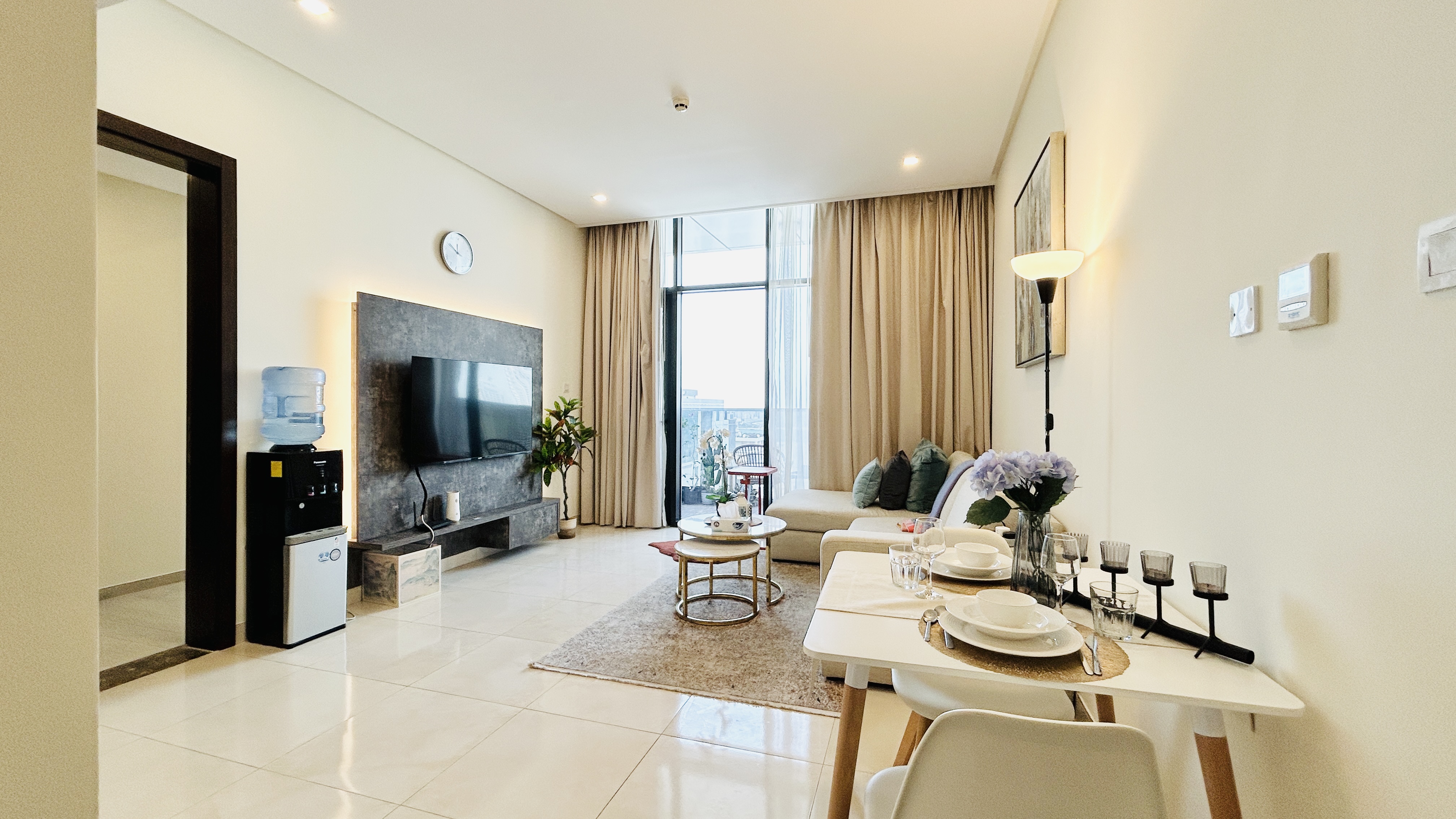 MODERN | PARTIAL CITY/SEA VIEW | BRIGHT LIGHT | AMENITIES