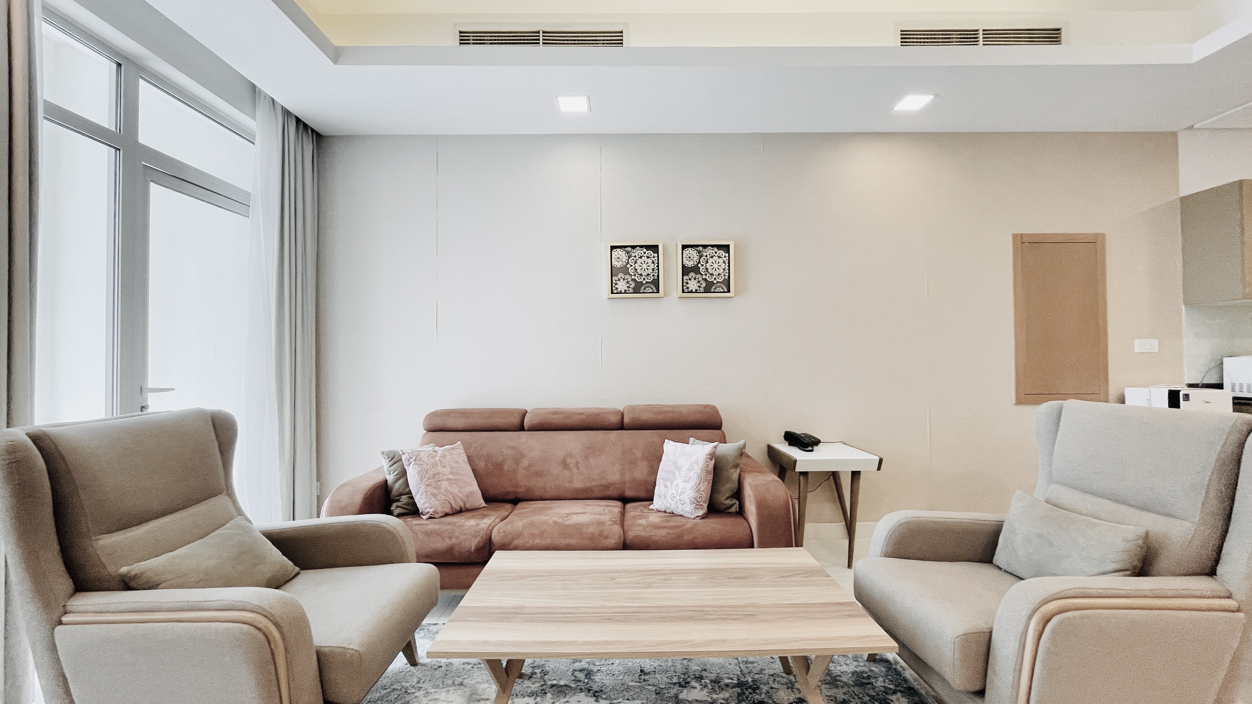 CITYVIEW | SPACIOUS ROOMS | GREAT FACILITIES 