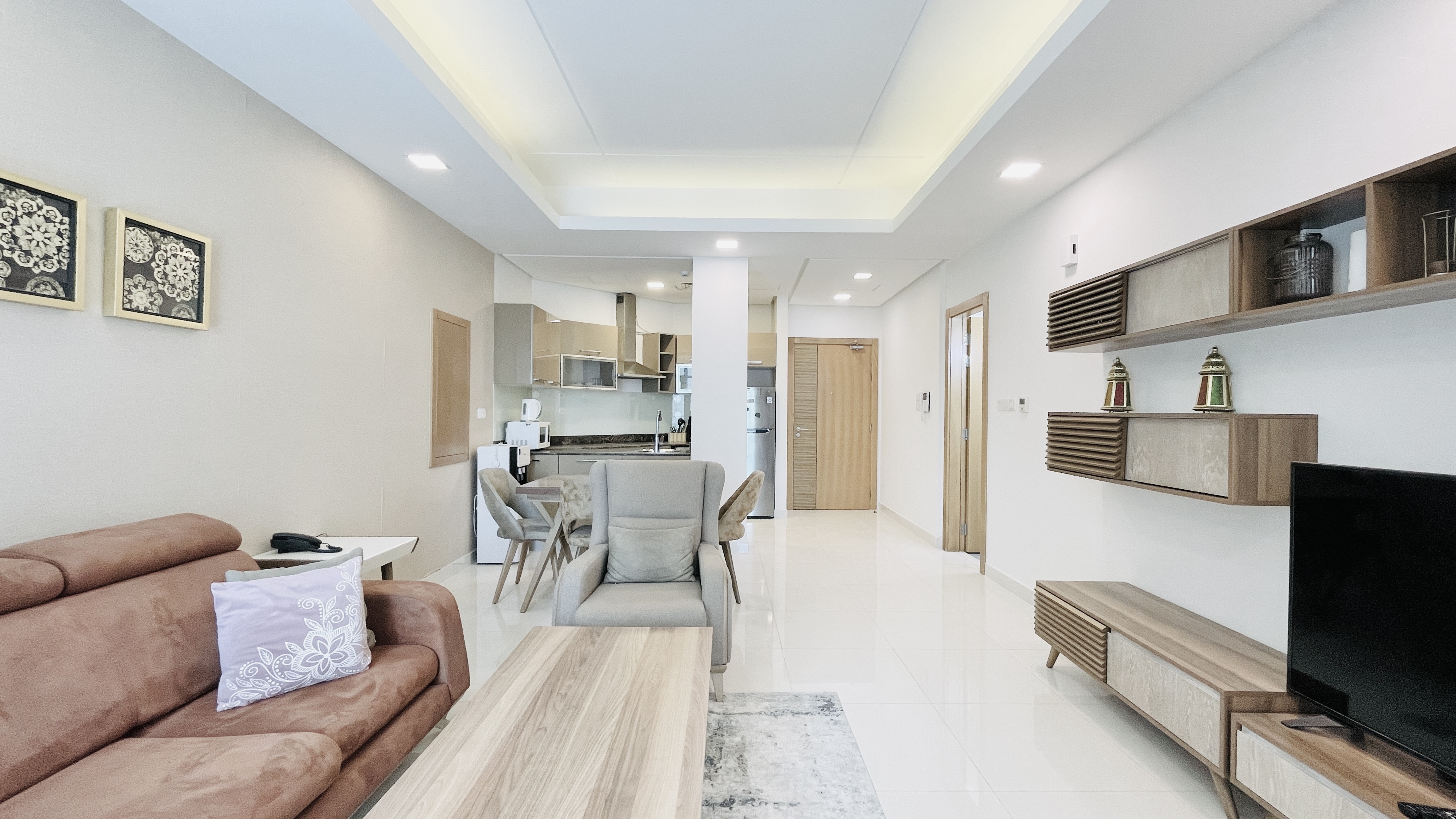 CITYVIEW | SPACIOUS ROOMS | GREAT FACILITIES 