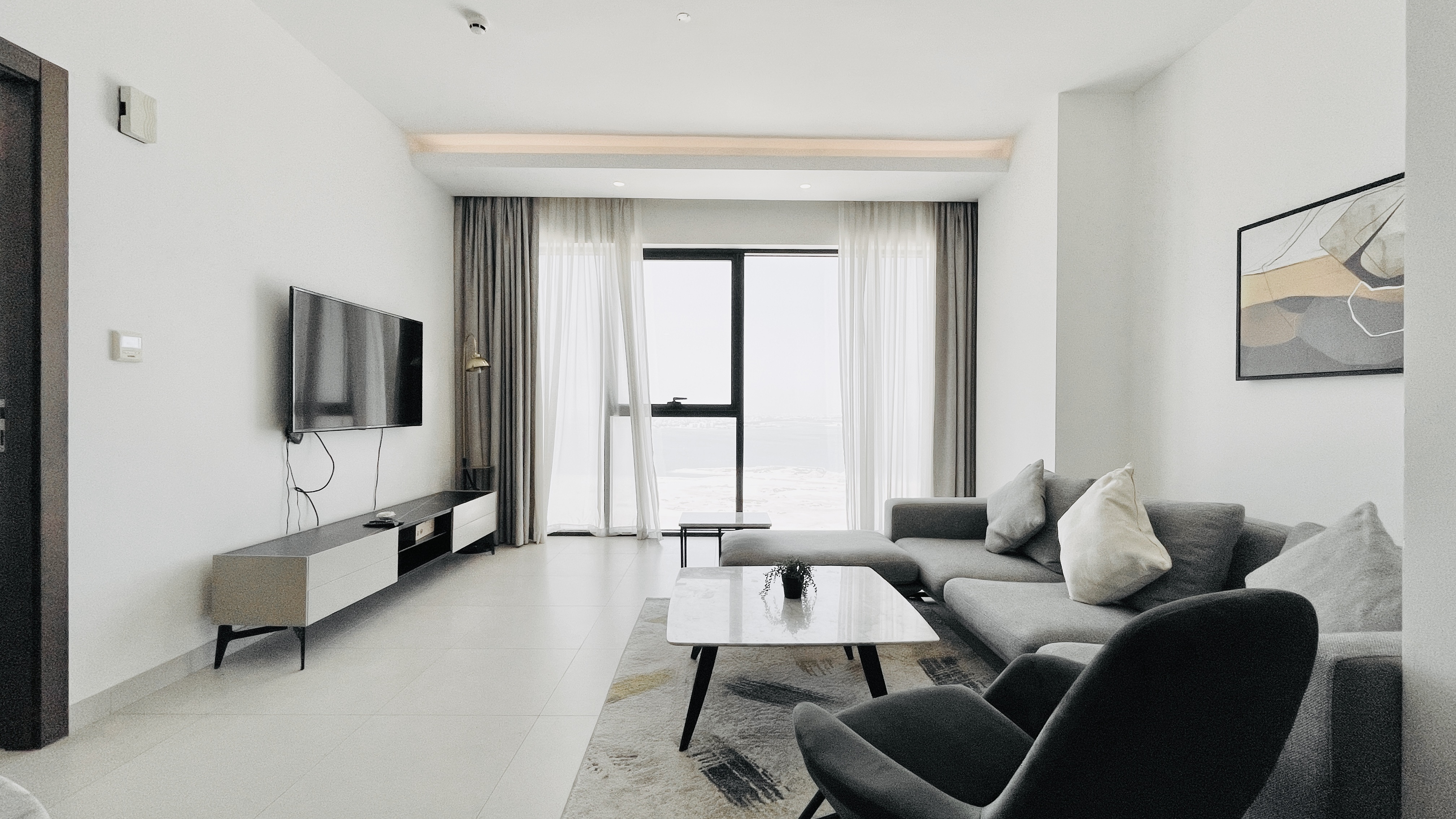 SEA VIEW | SPACIOUS ROOMS | GREAT FACILITIES