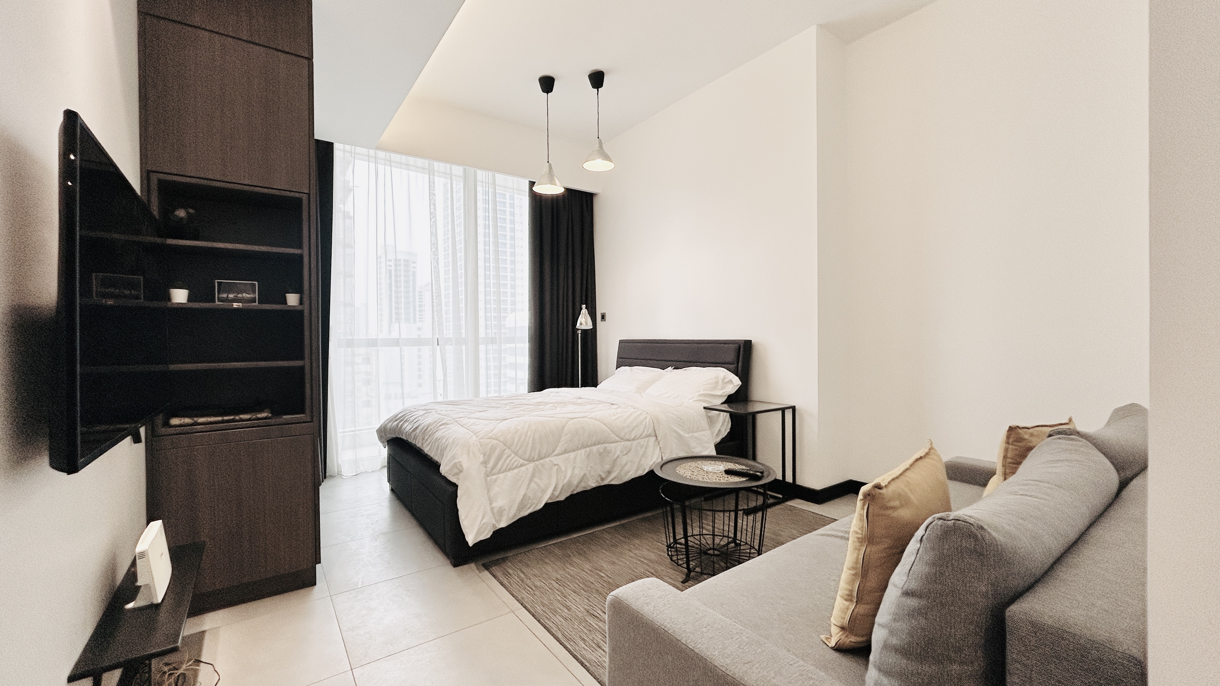 HIGH END AMENITIES | MODERN | CITY VIEW | BALCONY