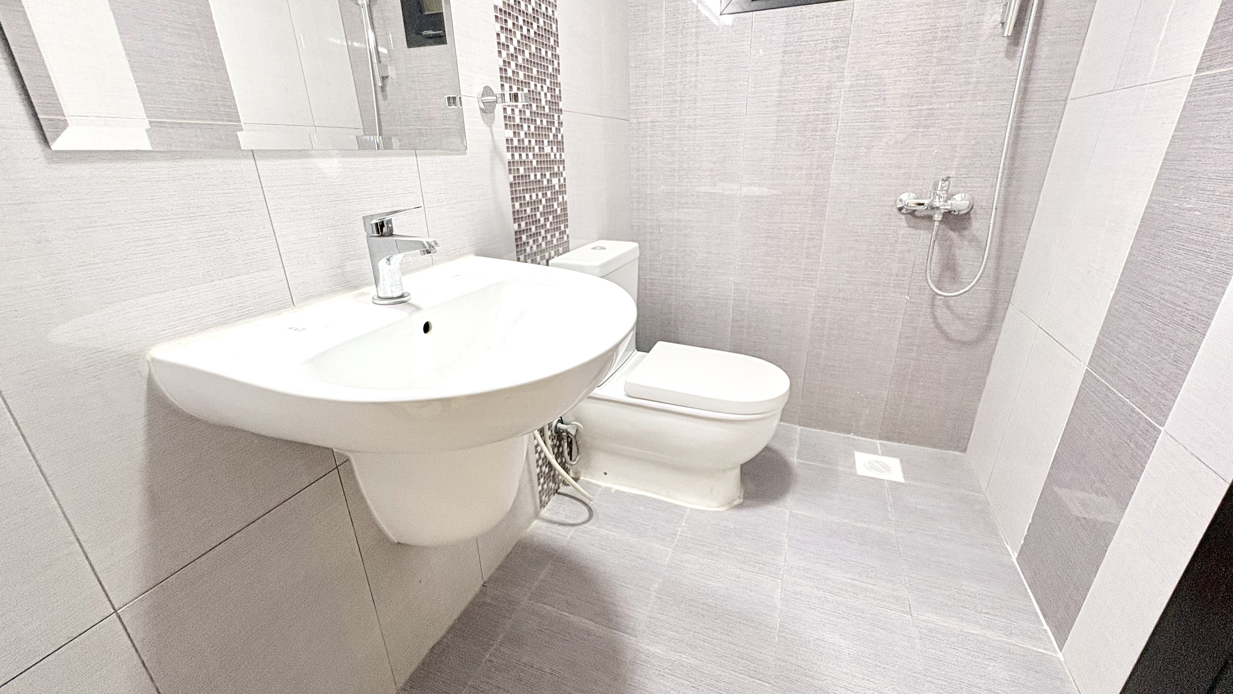 Spacious 2BR Fully Furnished Apartment in Prime Juffair