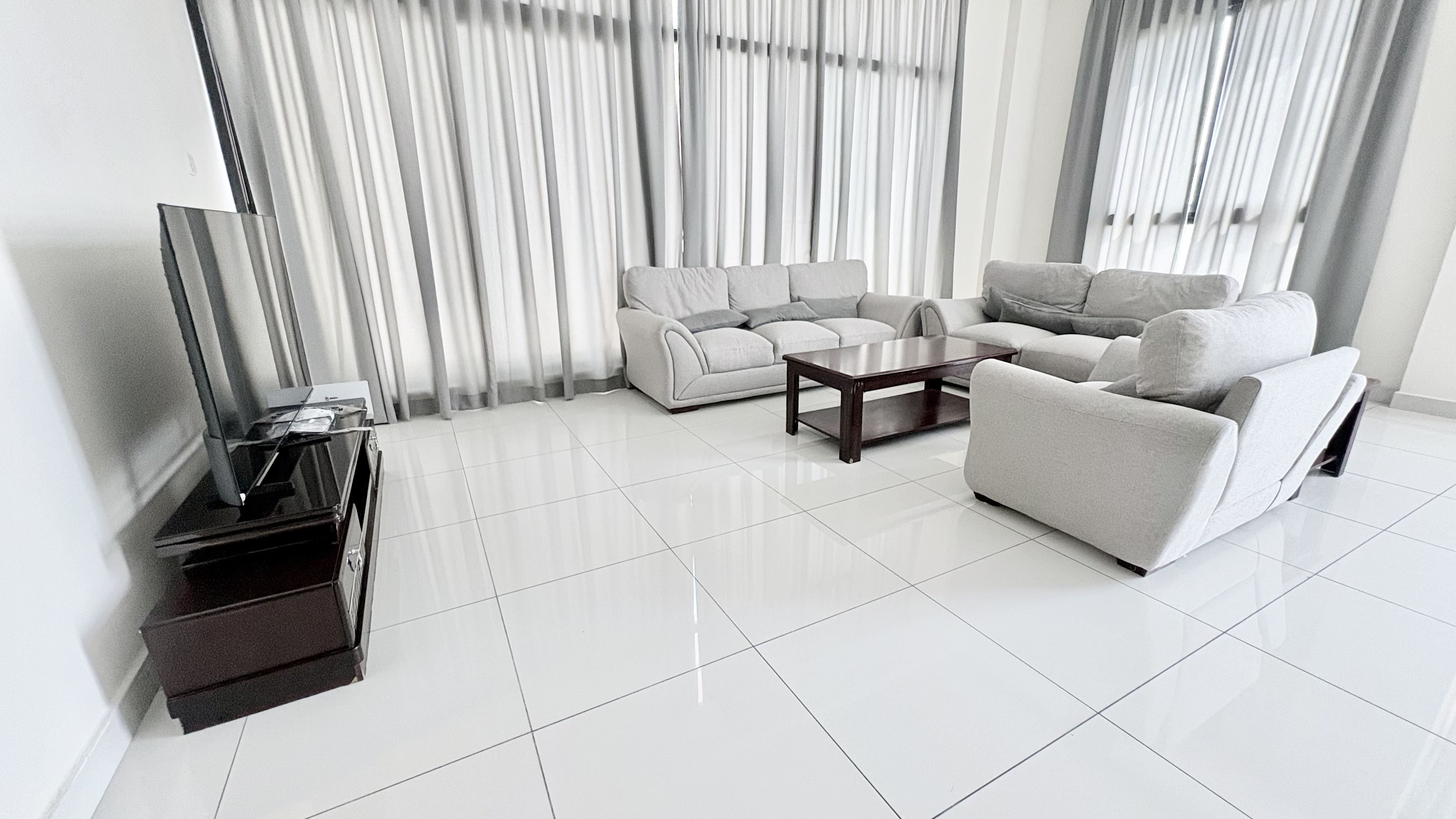 Luxury 2BR Sea View Juffair | 30 BD EWA