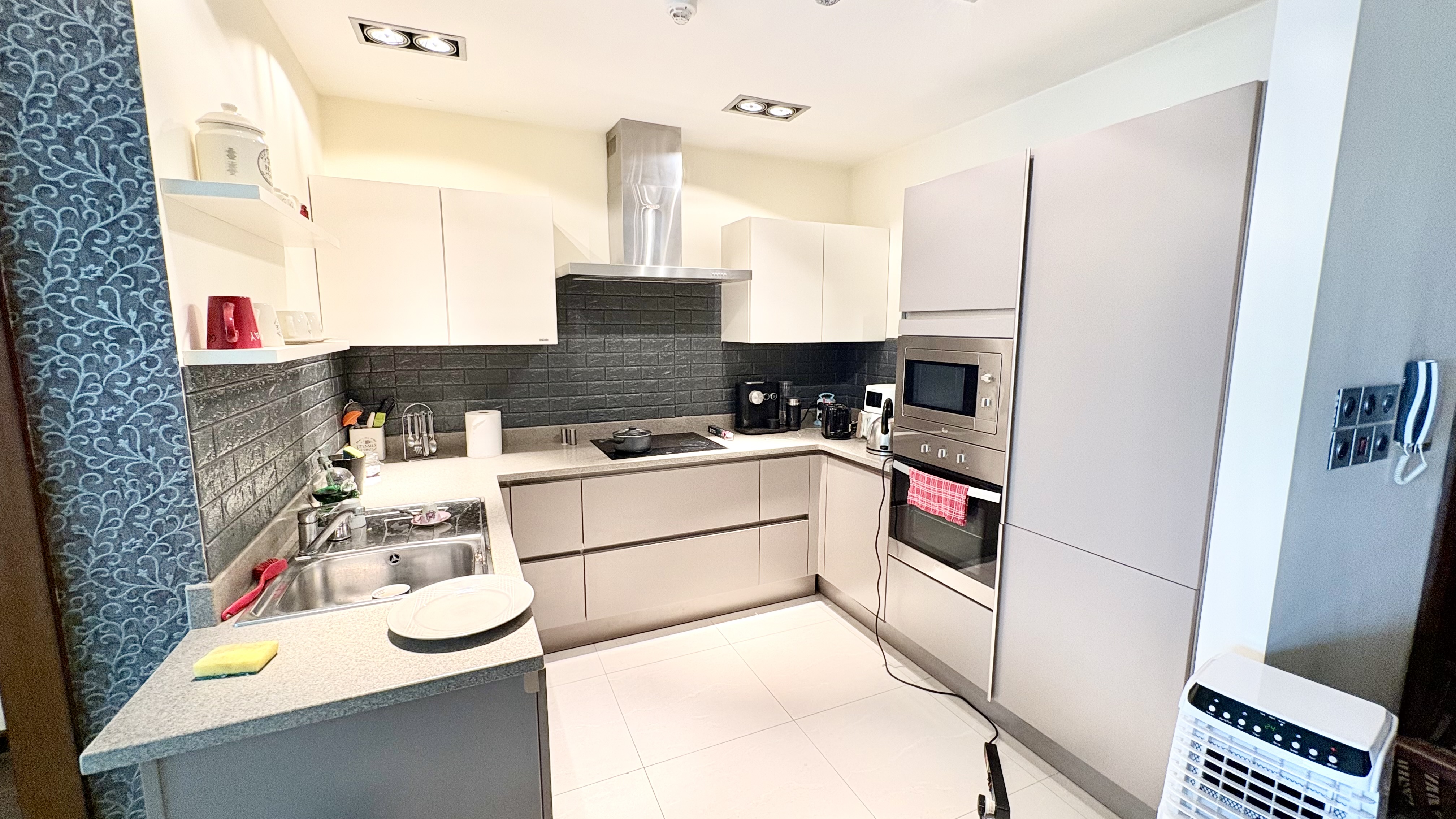 Luxury 1BR Apartment in Reef Island | BD 60,000