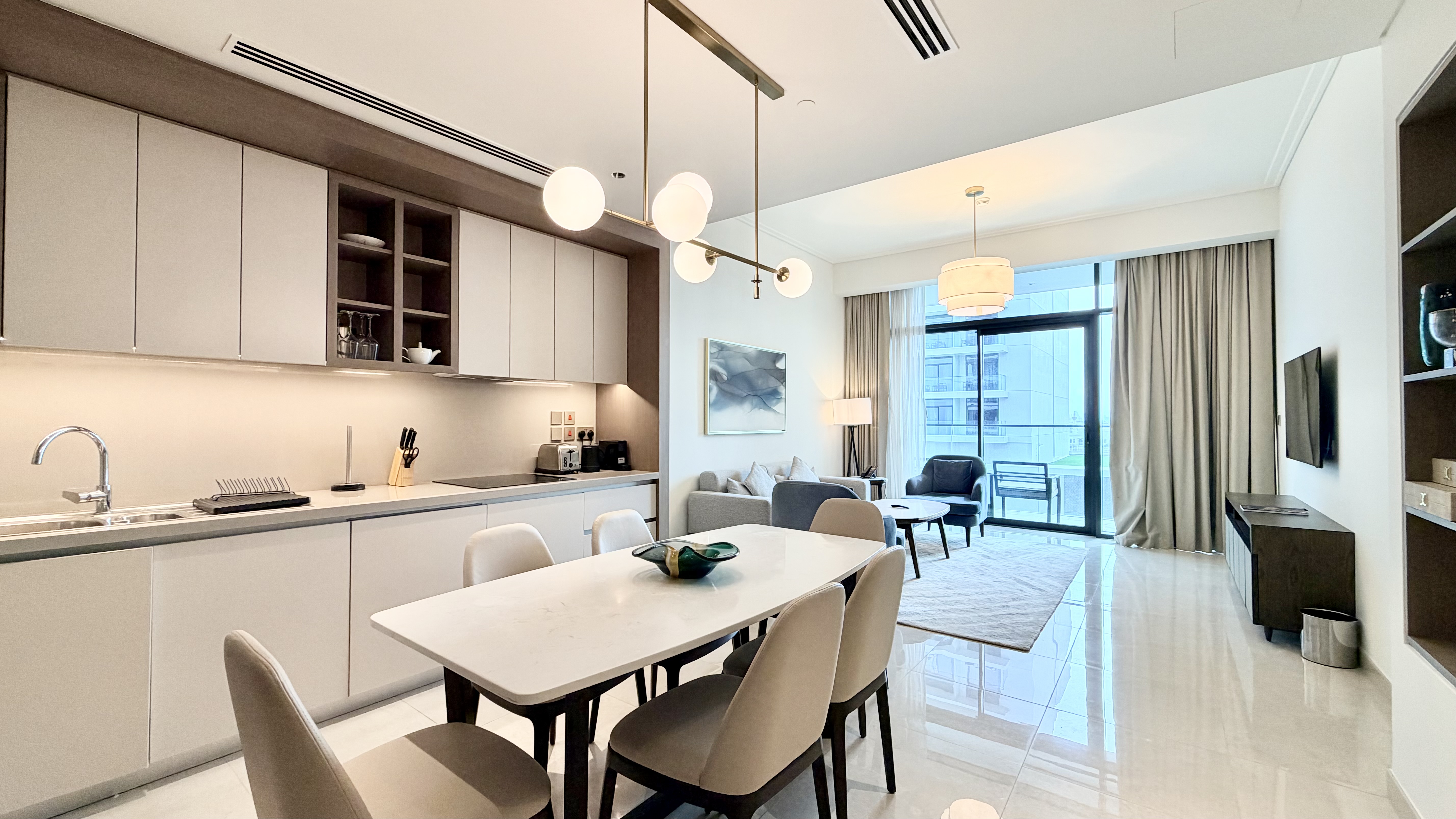 Luxury 2 Bedroom Apartment | Beach Access