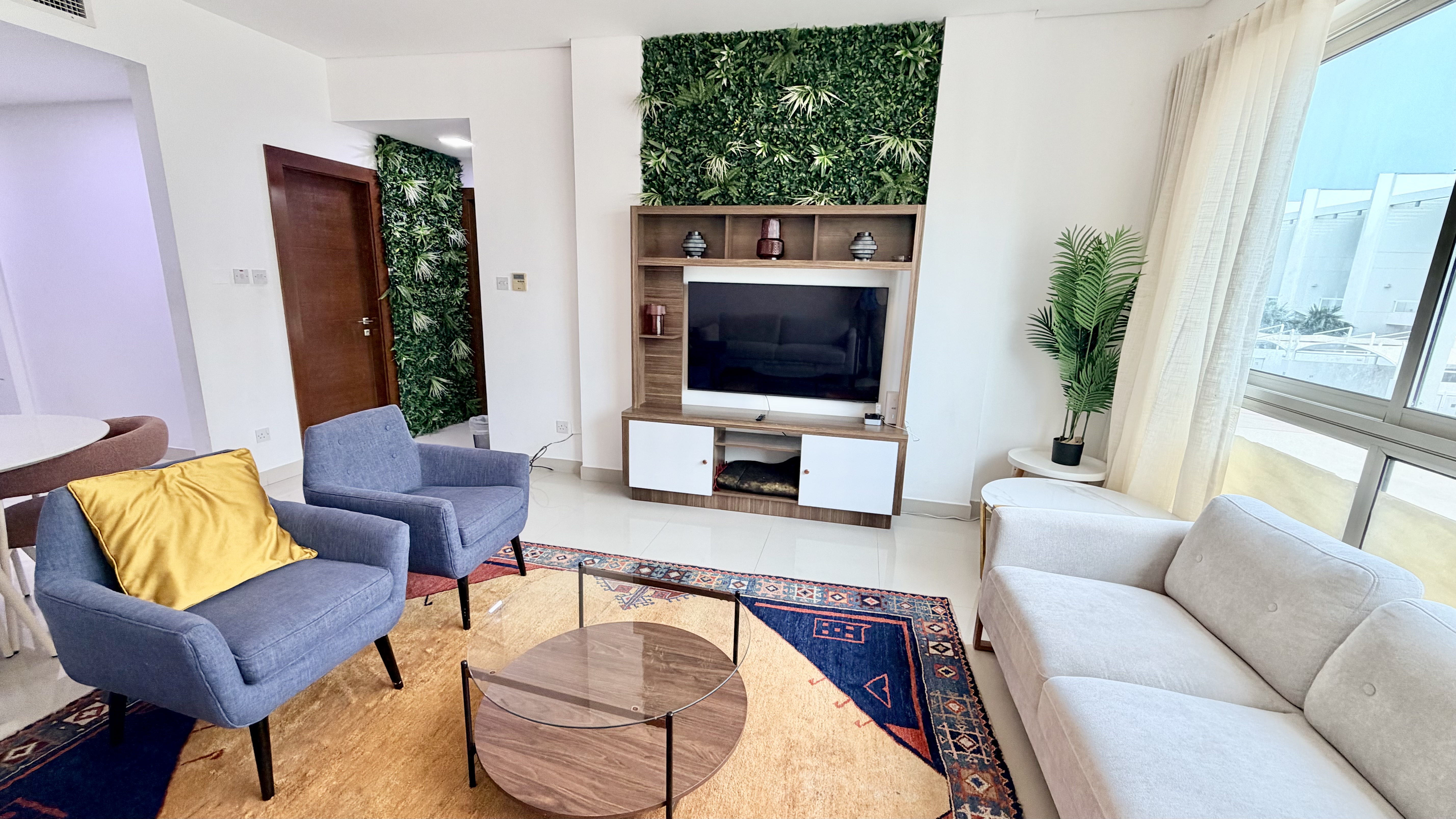2 Bedroom | Fully Furnished | Low Rise