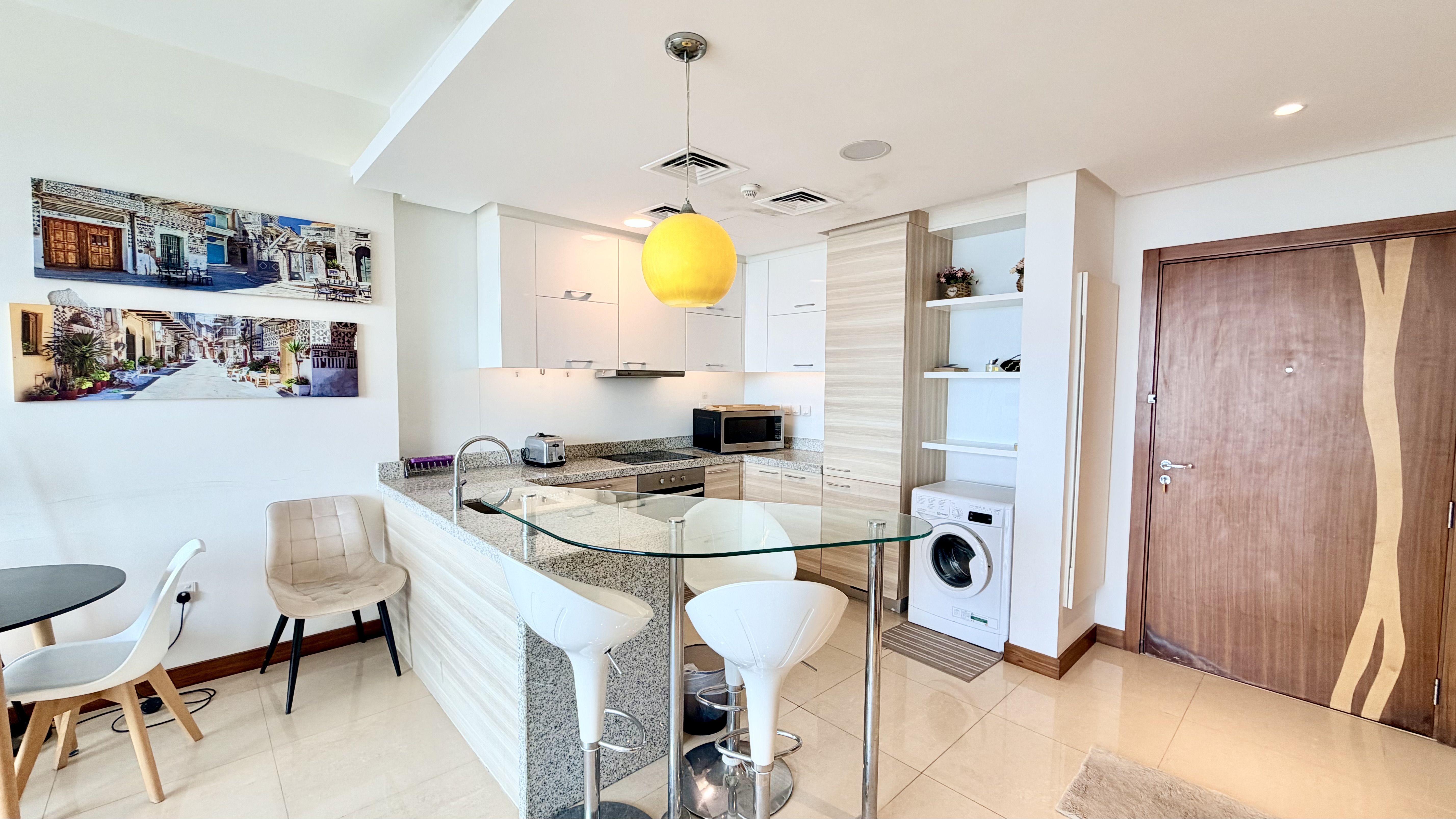 1 Bedroom Apartment | Spacious Layout | Balcony