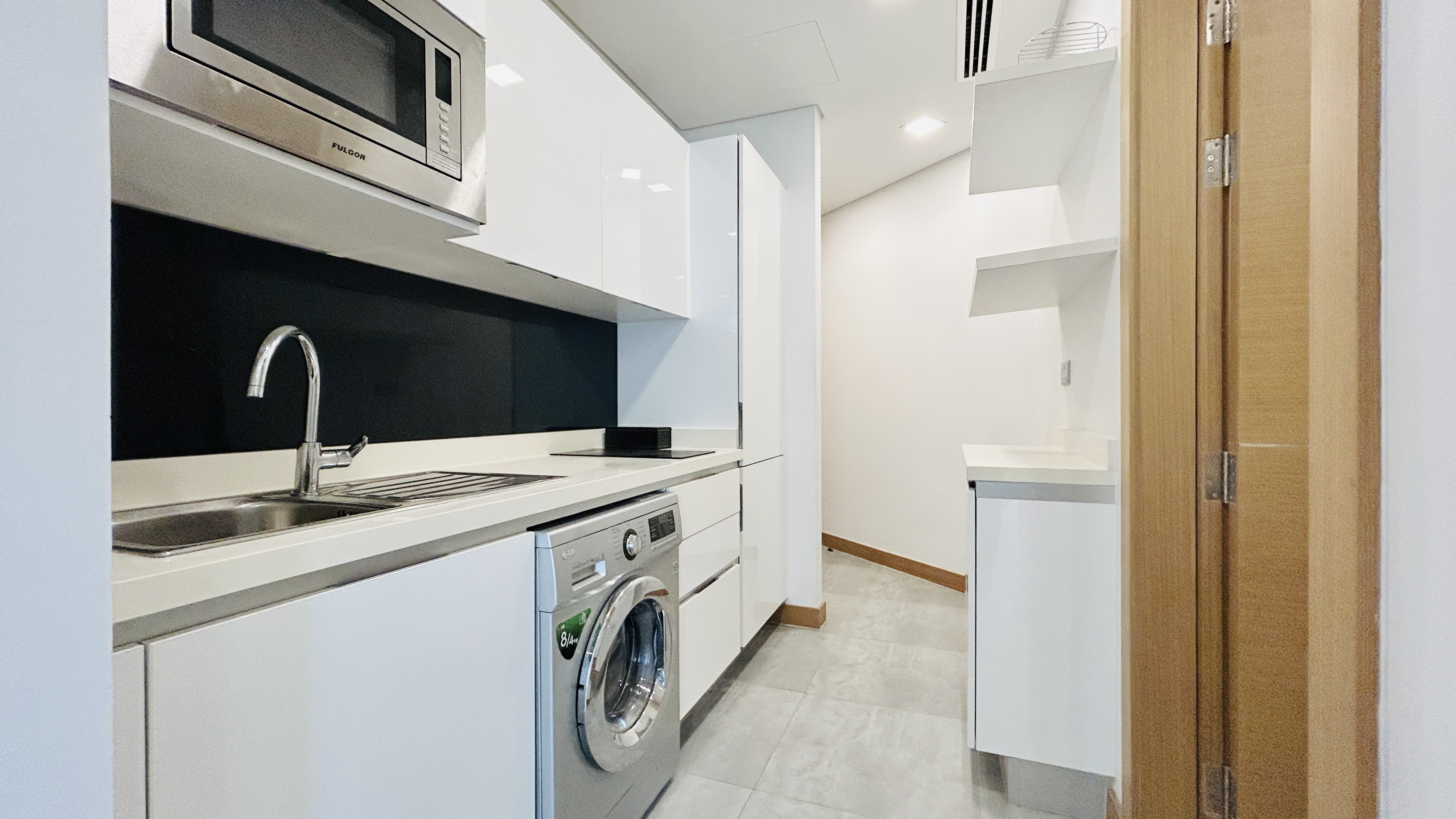 GREAT FACILITIES | BALCONY | MODERN | SPACIOUS