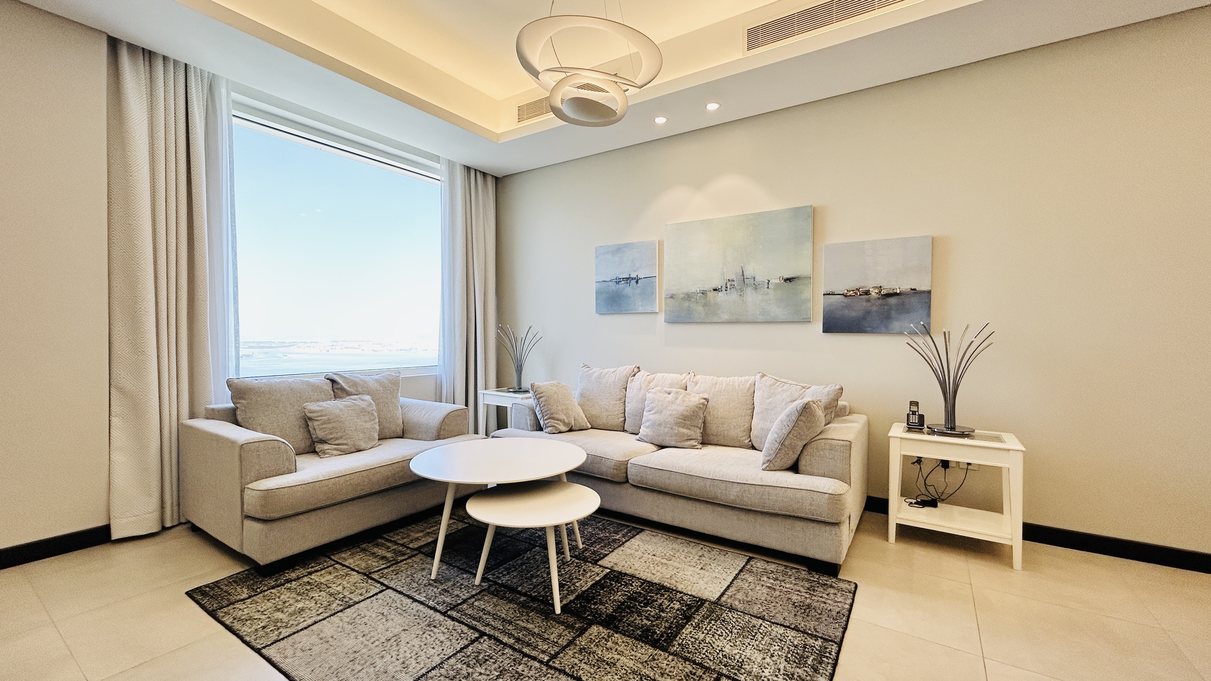 SEA VIEW | HIGH END AMENITIES | MODERN | SPACIOUS