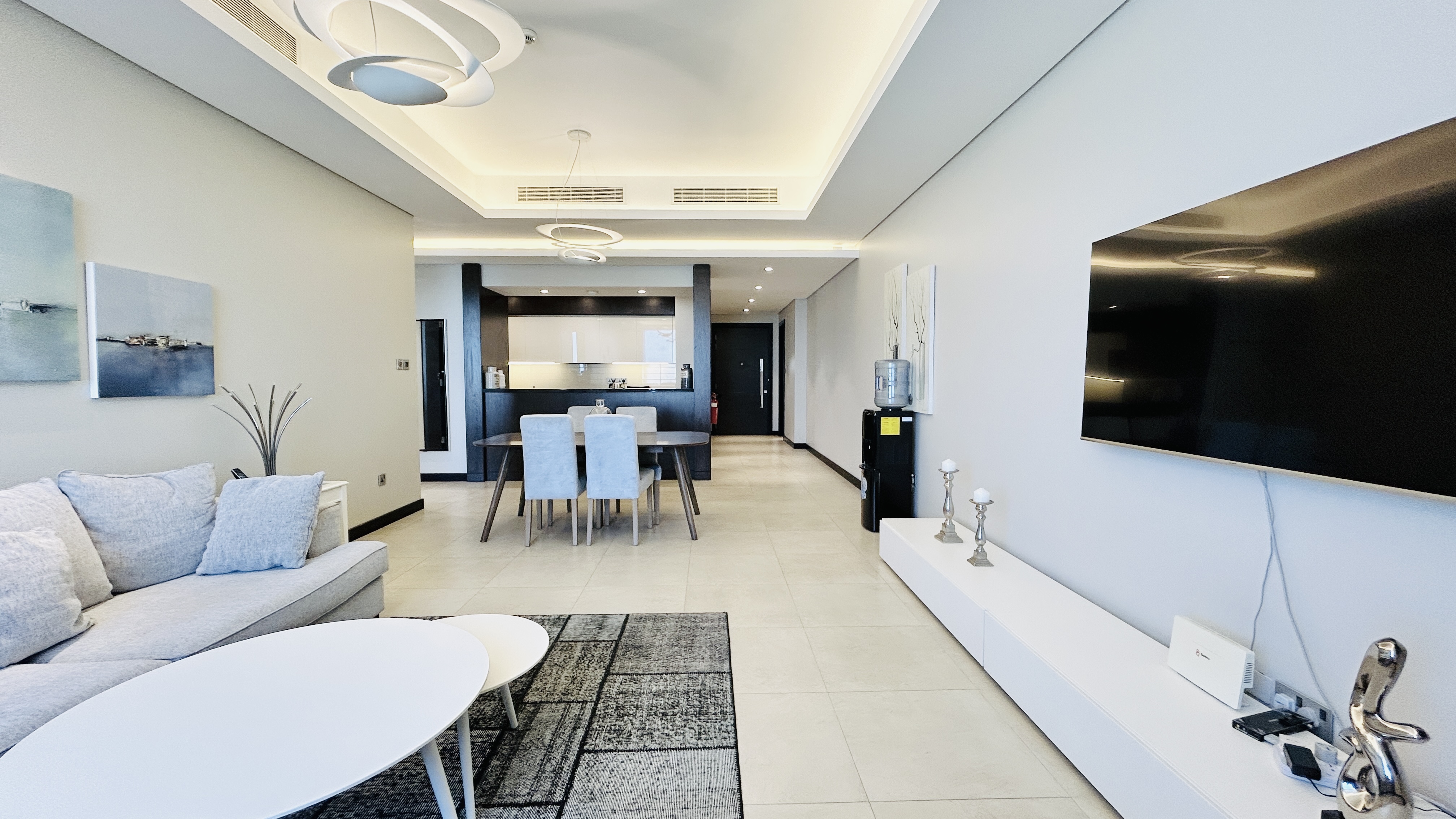 SEA VIEW | HIGH END AMENITIES | MODERN | SPACIOUS