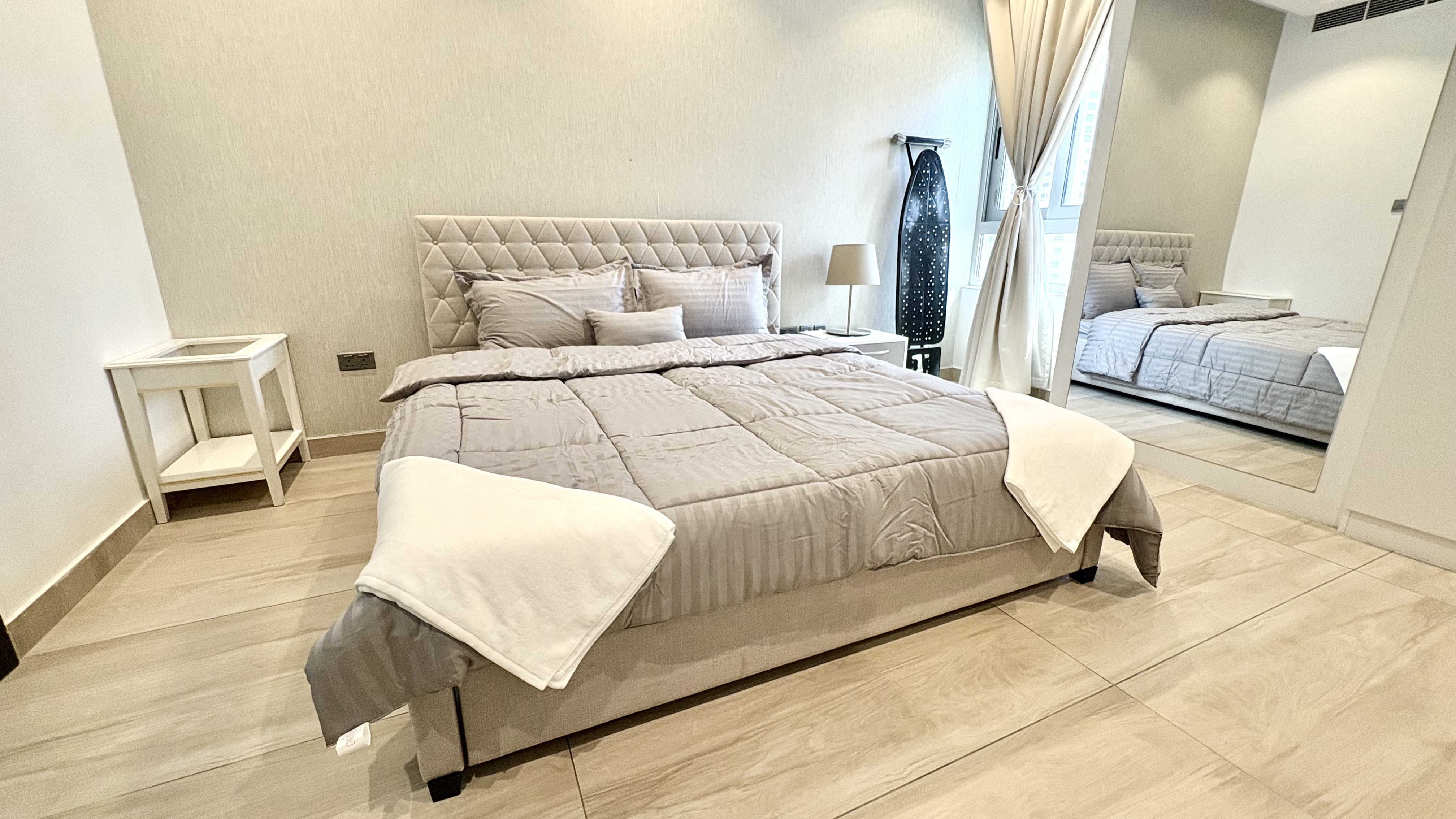 Furnished 2B Apartment in Juffair | Pool & Gym