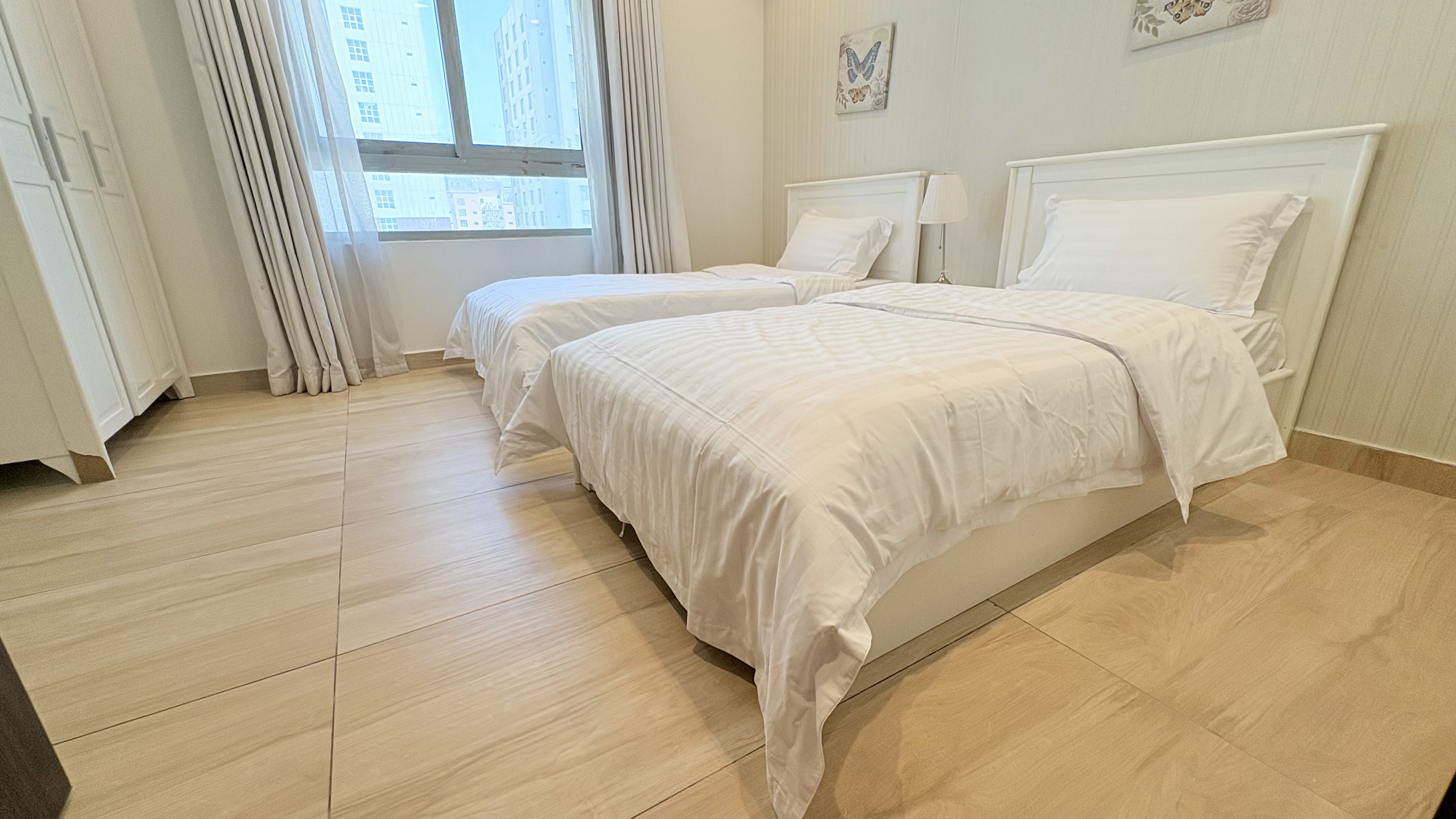 Furnished 2B Apartment in Juffair | Pool & Gym