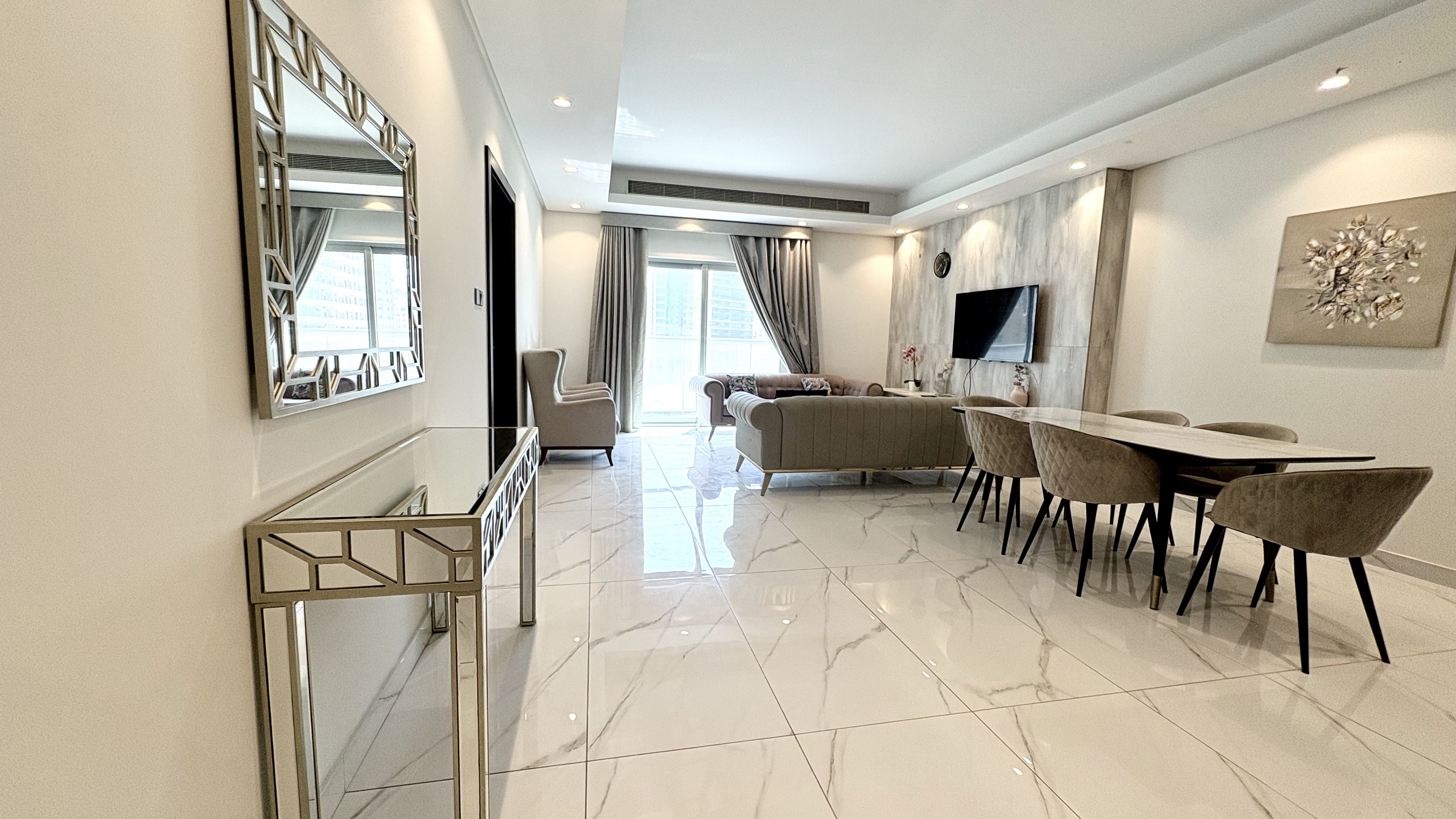 Furnished 2B Apartment in Juffair | Pool & Gym