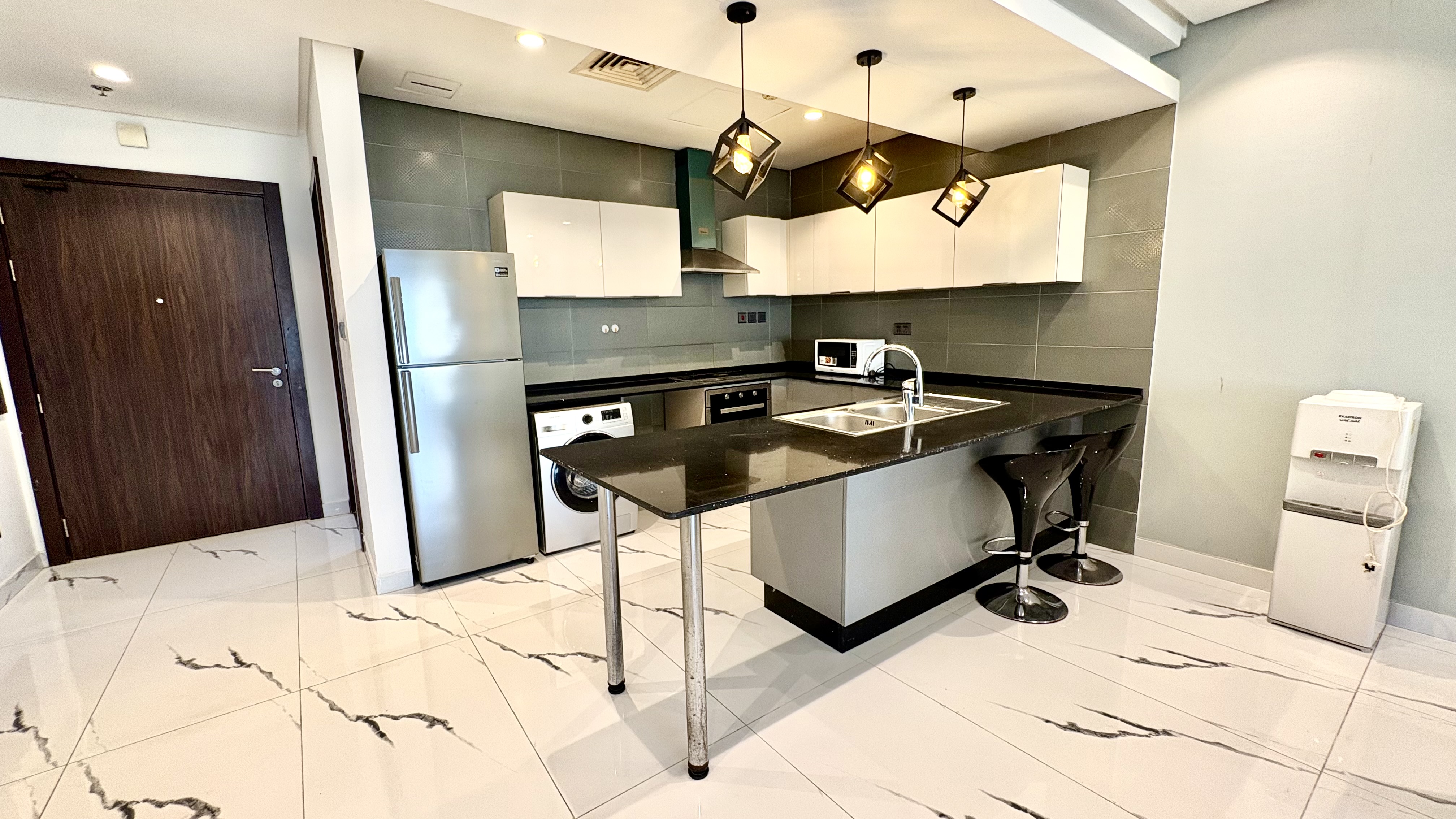 Stylish Furnished 2BR | Pool & Gym