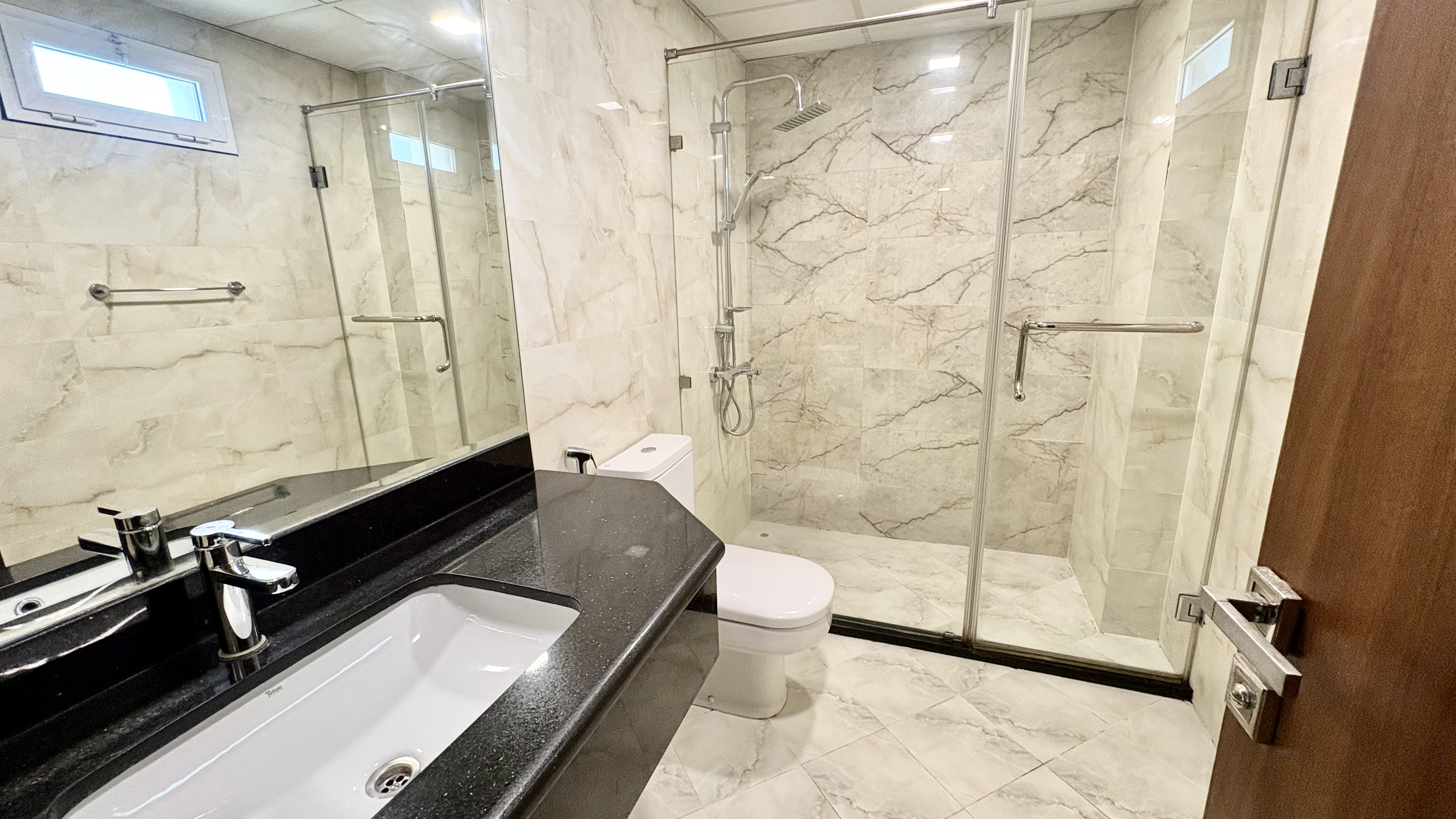 Modern 2-Bedroom Apartment for Rent in Juffair