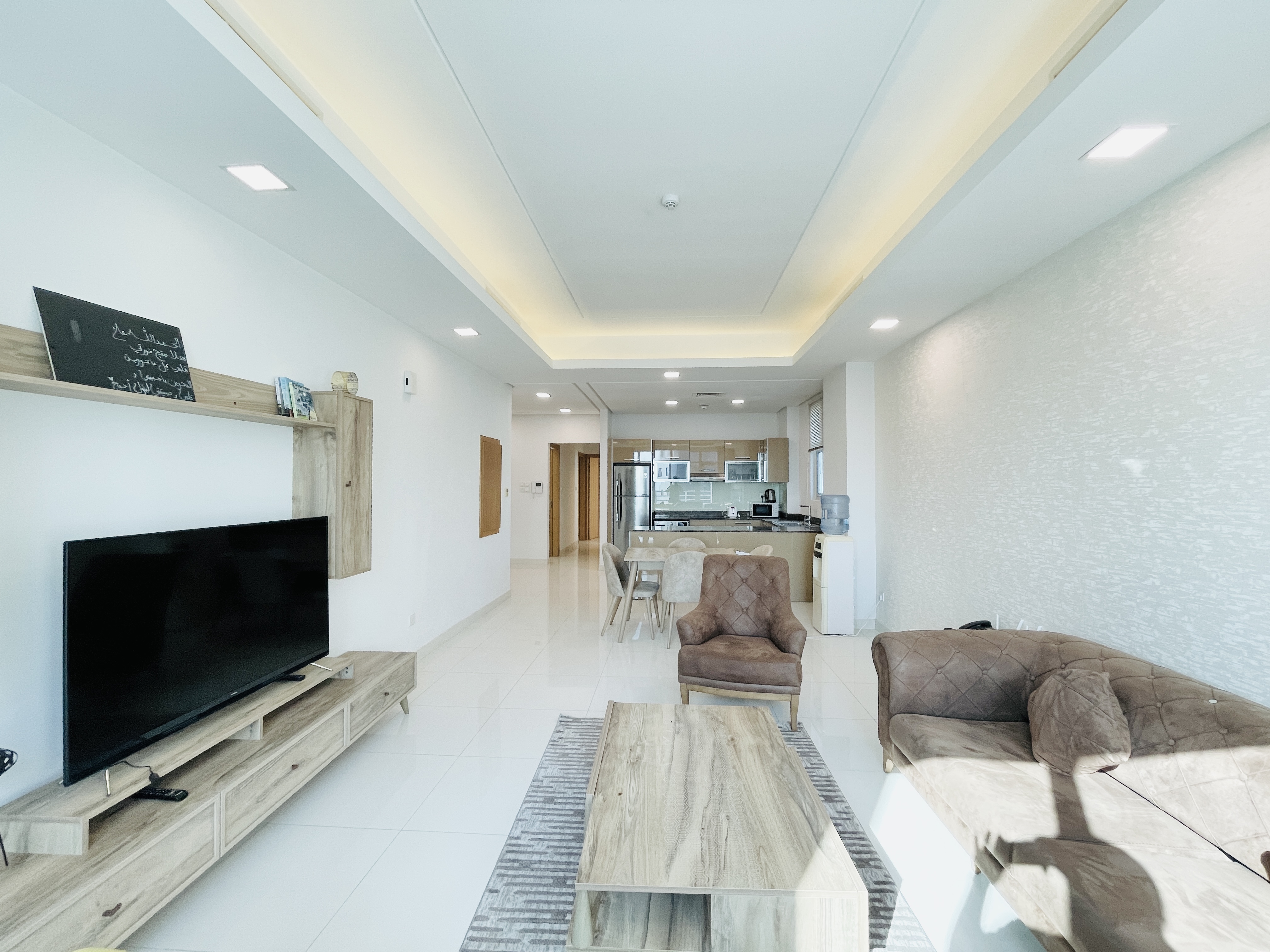 MODERN | CITY VIEW | SPACIOUS ROOMS | GREAT FACILITIES 