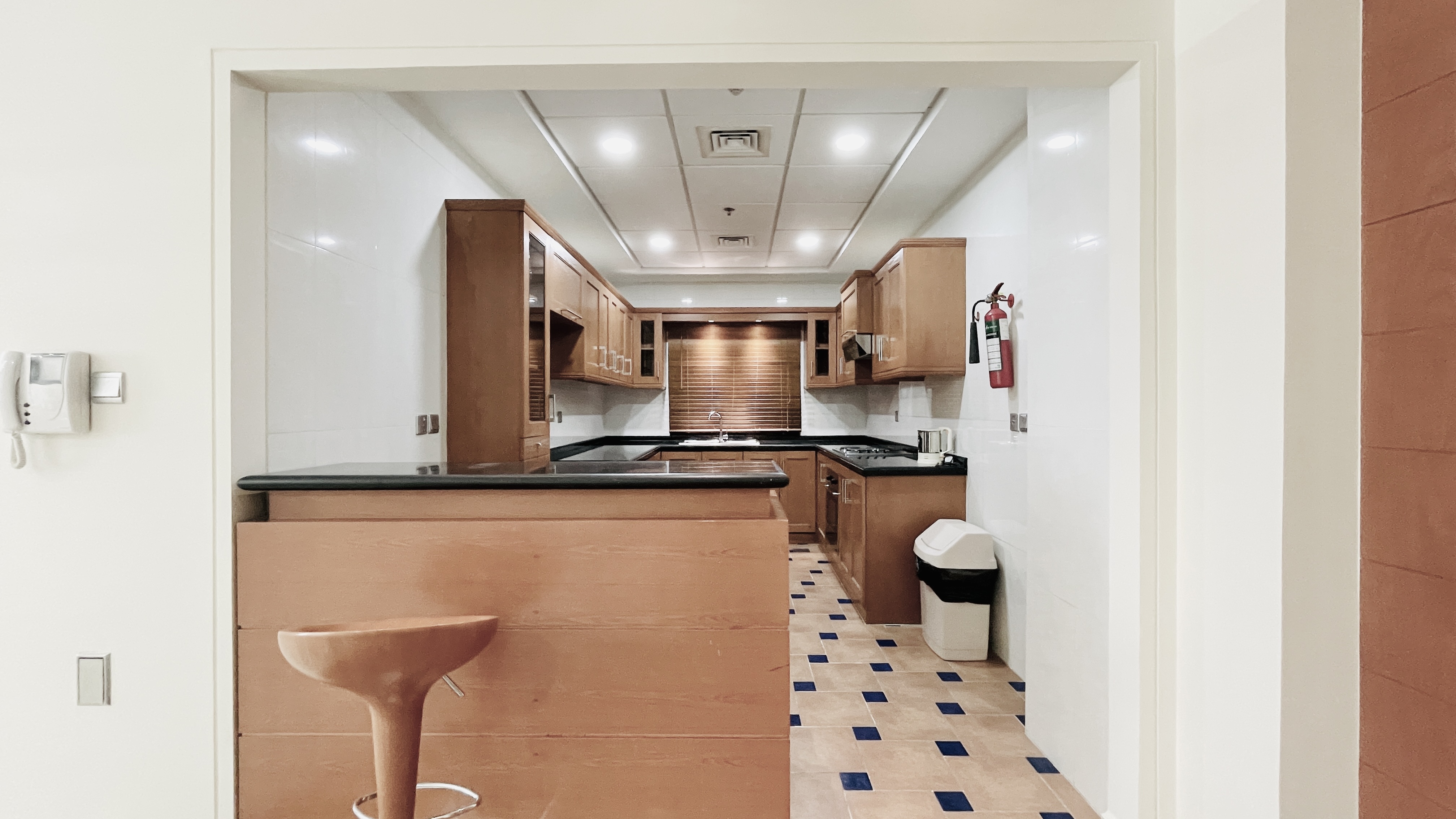 SPACIOUS ROOMS | BALCONY | CITYVIEW | GREAT FACILITIES