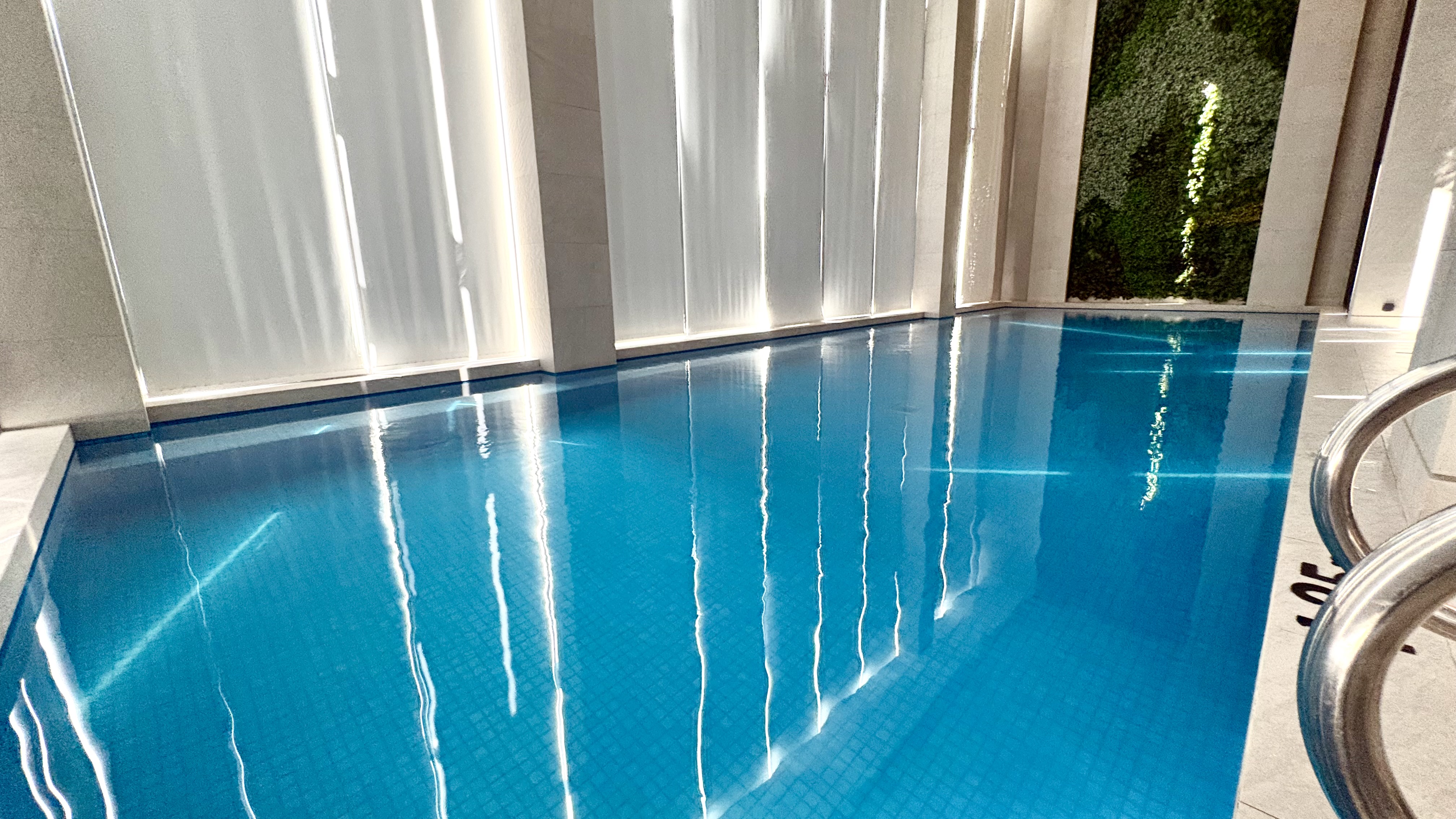 Luxury Furnished 1-Bedroom Apartment in Juffair