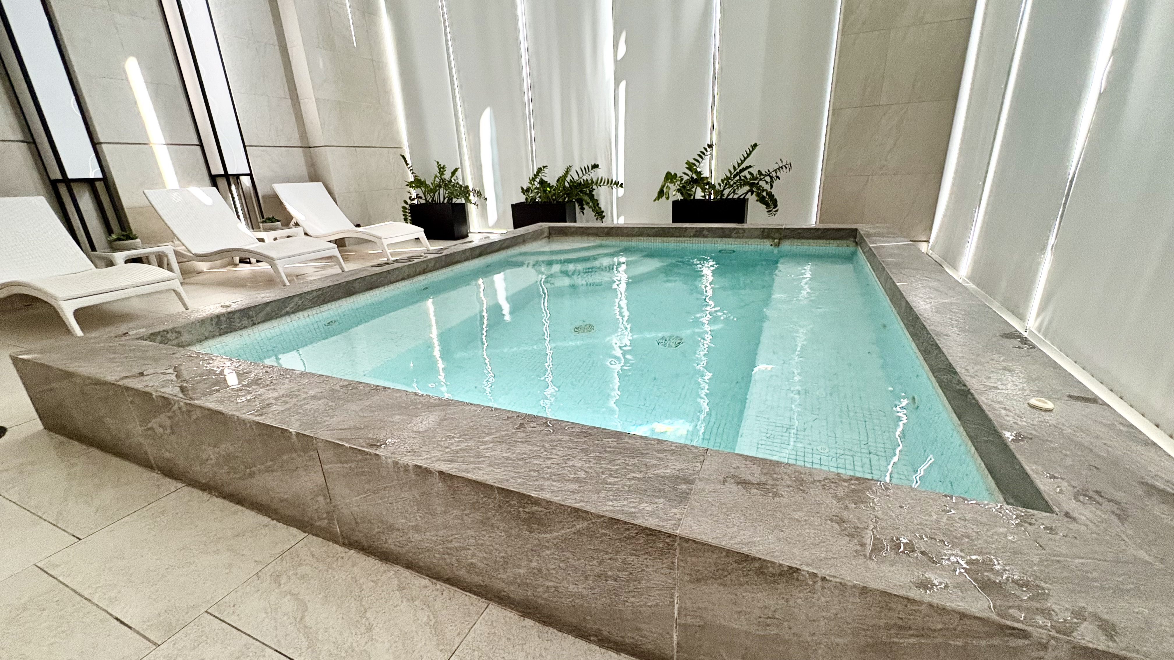 Luxury Furnished 1-Bedroom Apartment in Juffair