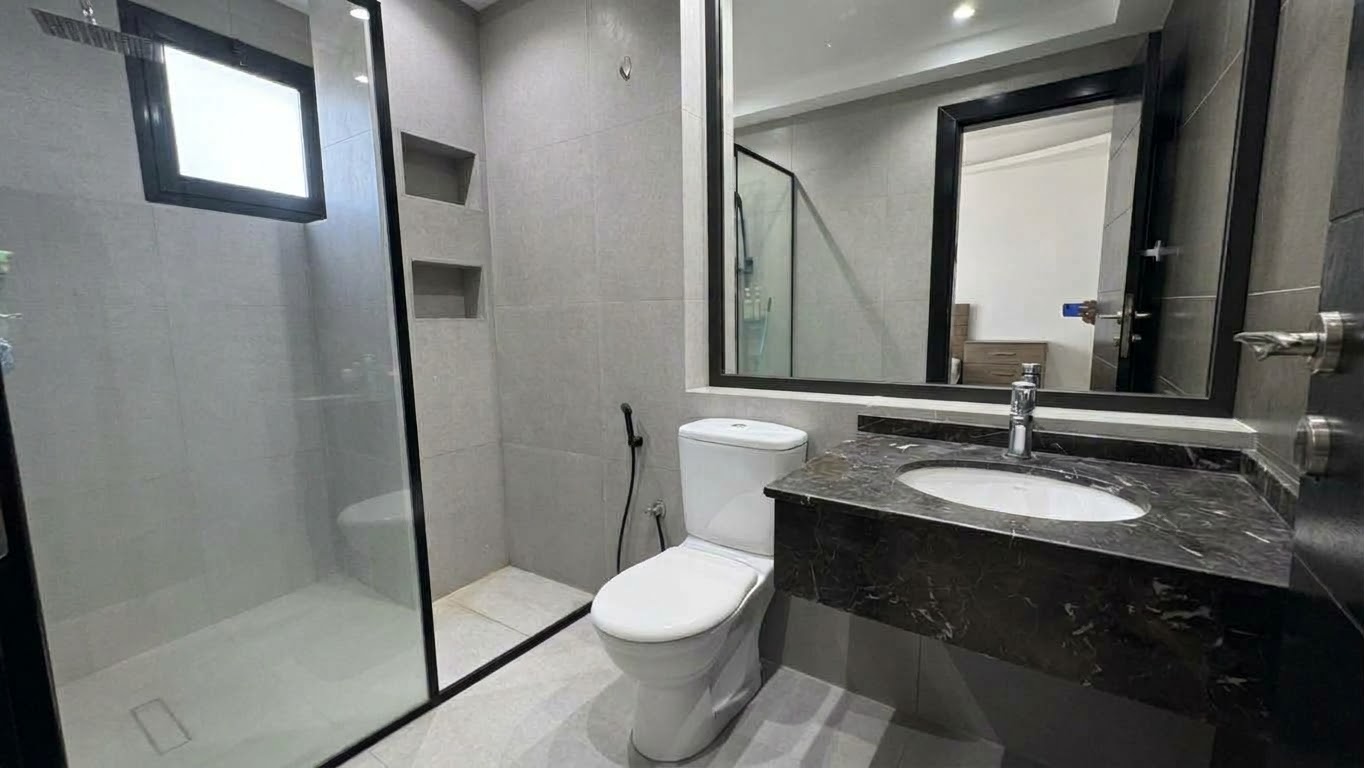 Luxury 1-Bedroom Apartment for Sale in Juffair