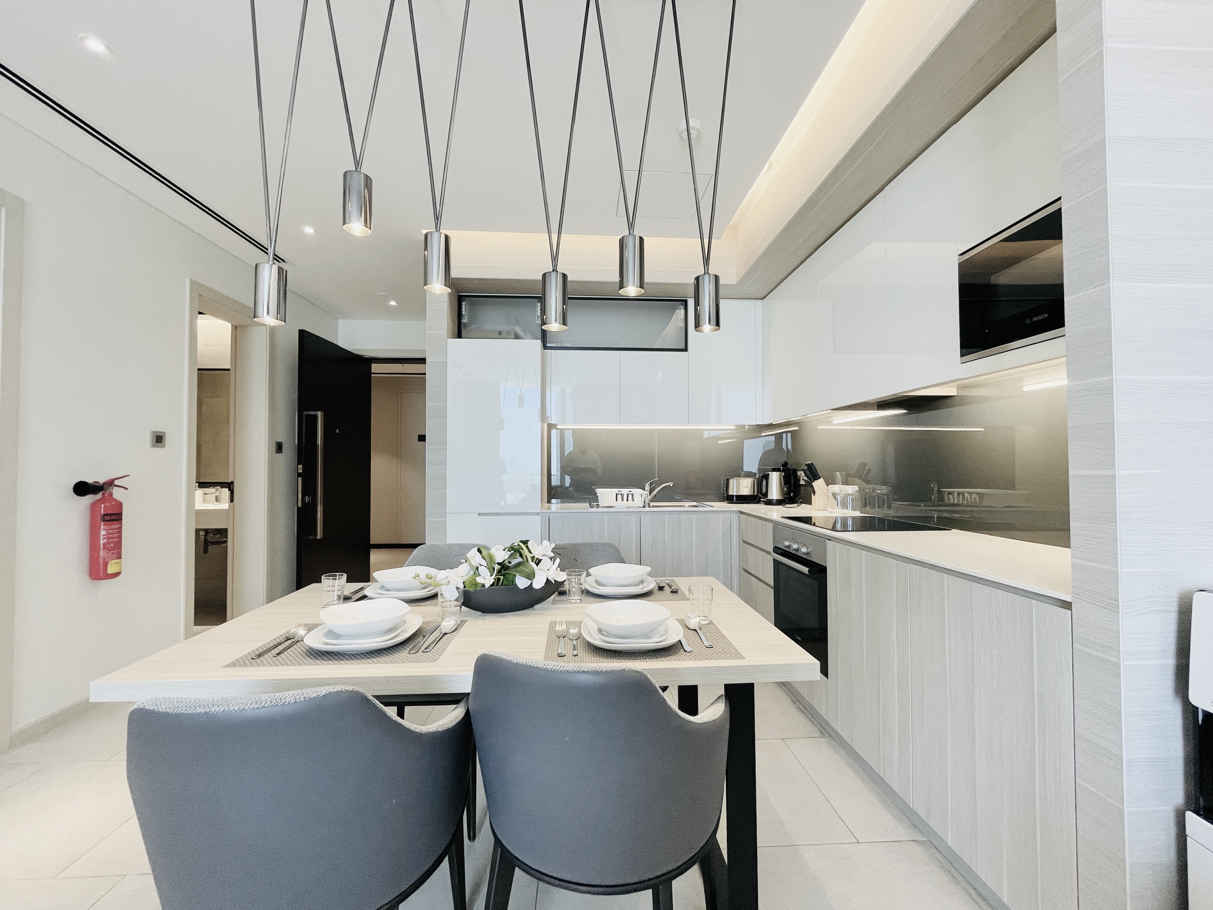 LUXURY | SPACIOUS ROOM | SEA VIEW | BALCONY