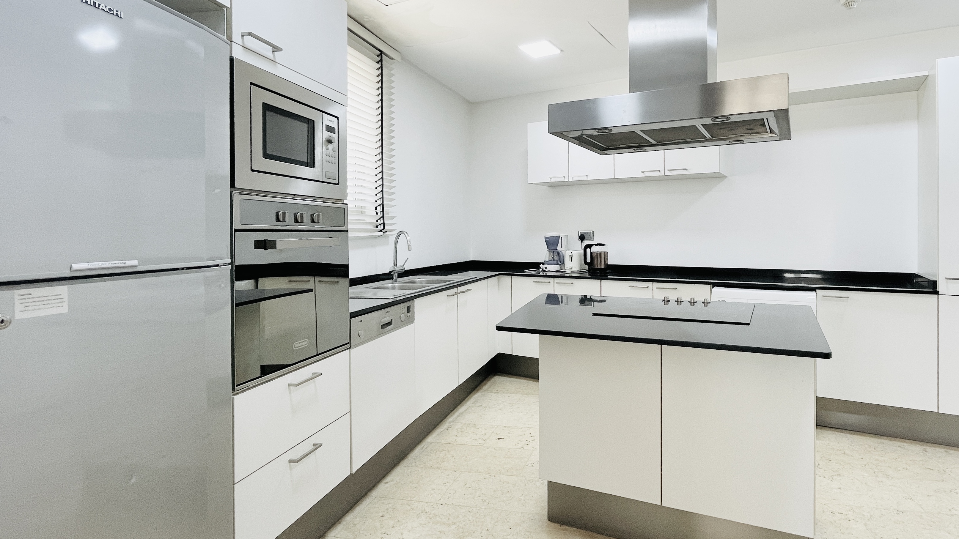 UNLIMITED EWA | HOUSEKEEPING | BALCONY | SPACIOUS ROOMS